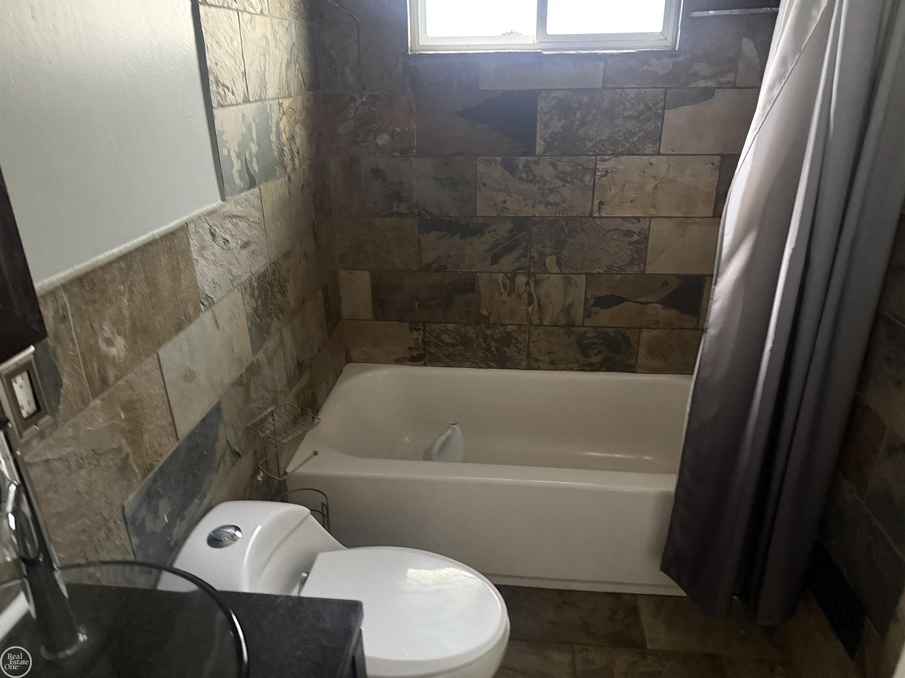 Homes for sale in Saint Clair Shores, MI | 21805 Downing St, Saint Clair Shores, MI 48080 | MLS# 50185677