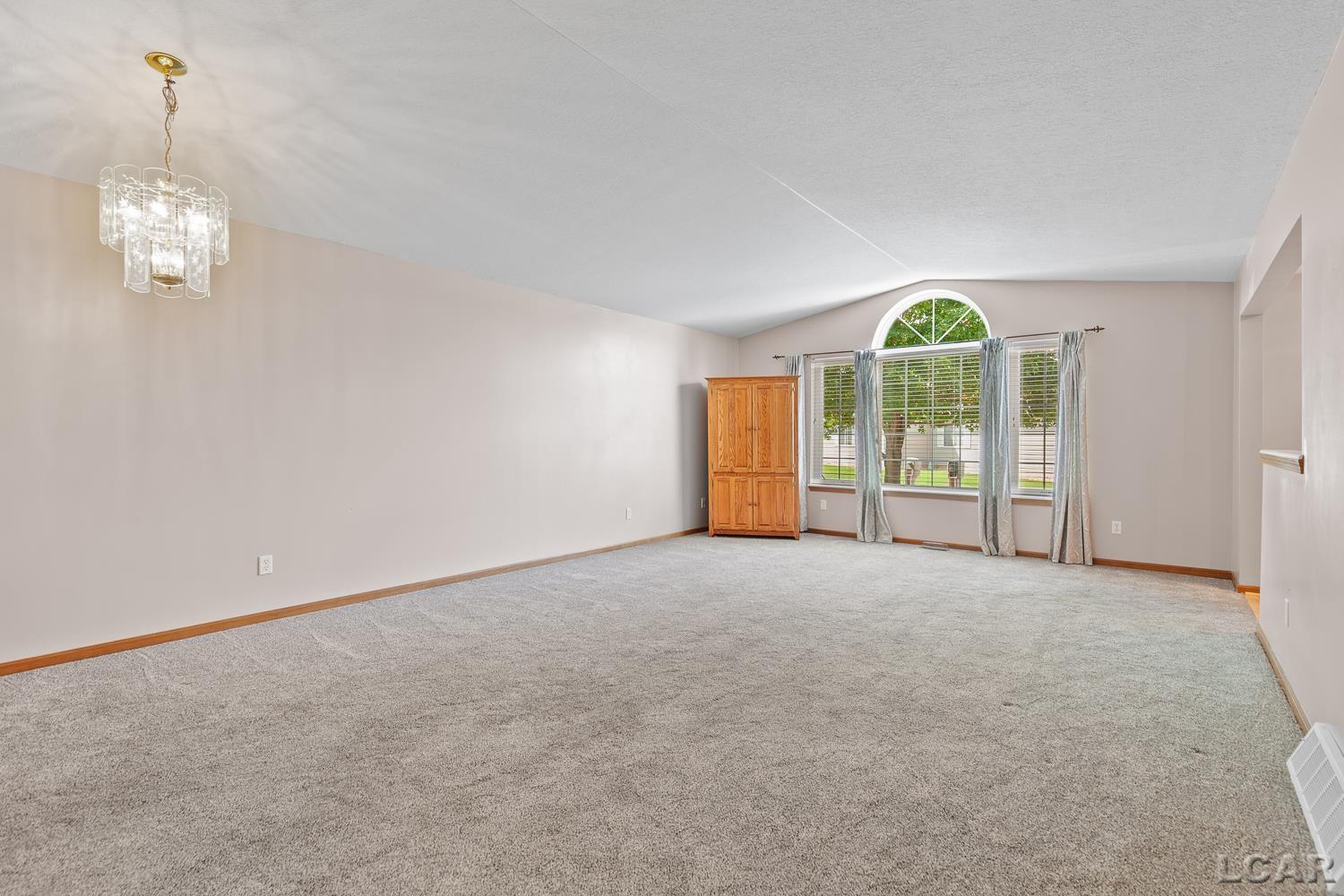 Homes for sale in Adrian, MI | 302 Lakewood Dr, Adrian, MI 49221 | MLS# 50185731