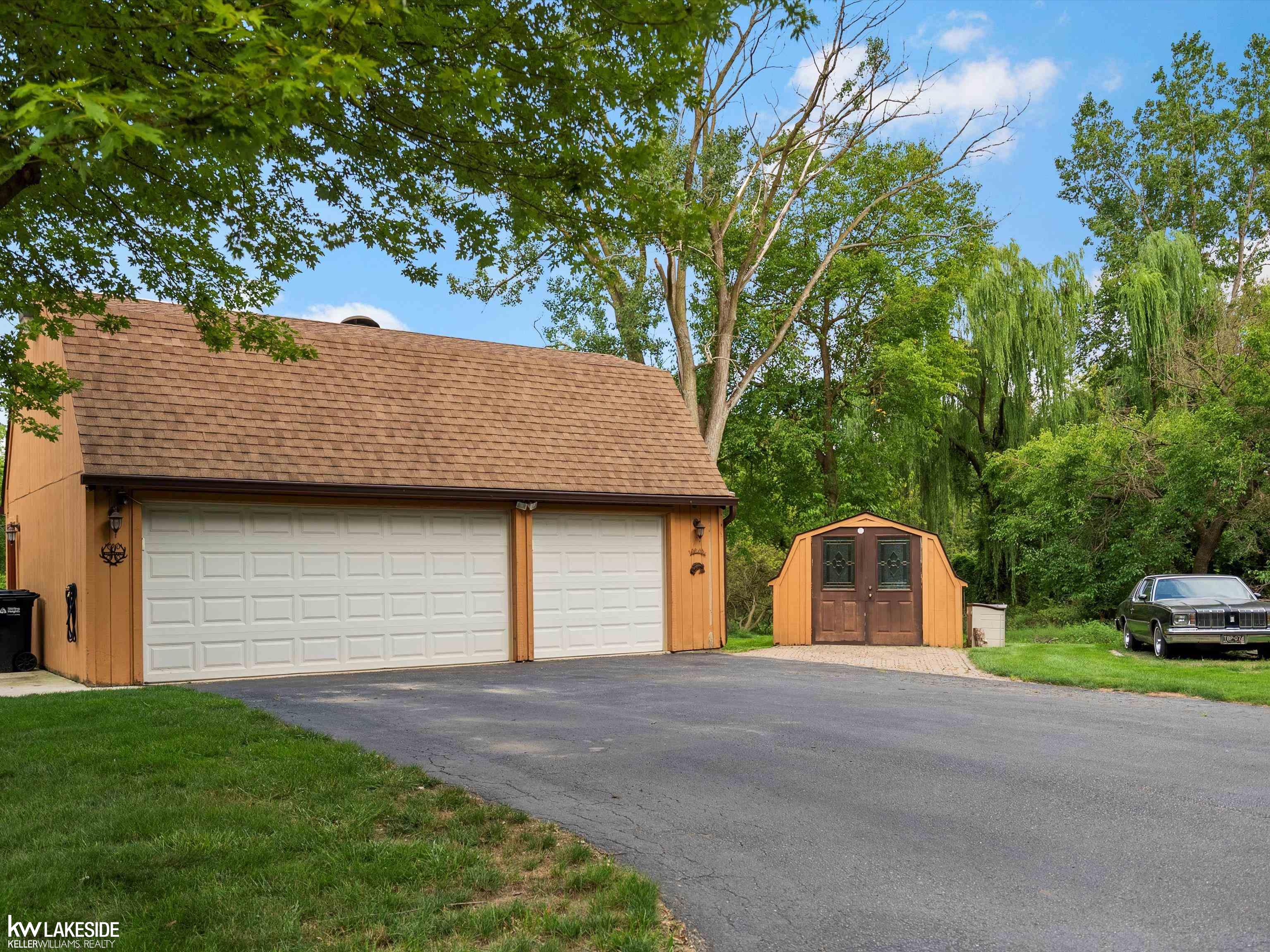 Homes for sale in Sterling Heights, MI | 37374 Palmer Woods Blvd, Sterling Heights, MI 48312 | MLS# 50185801