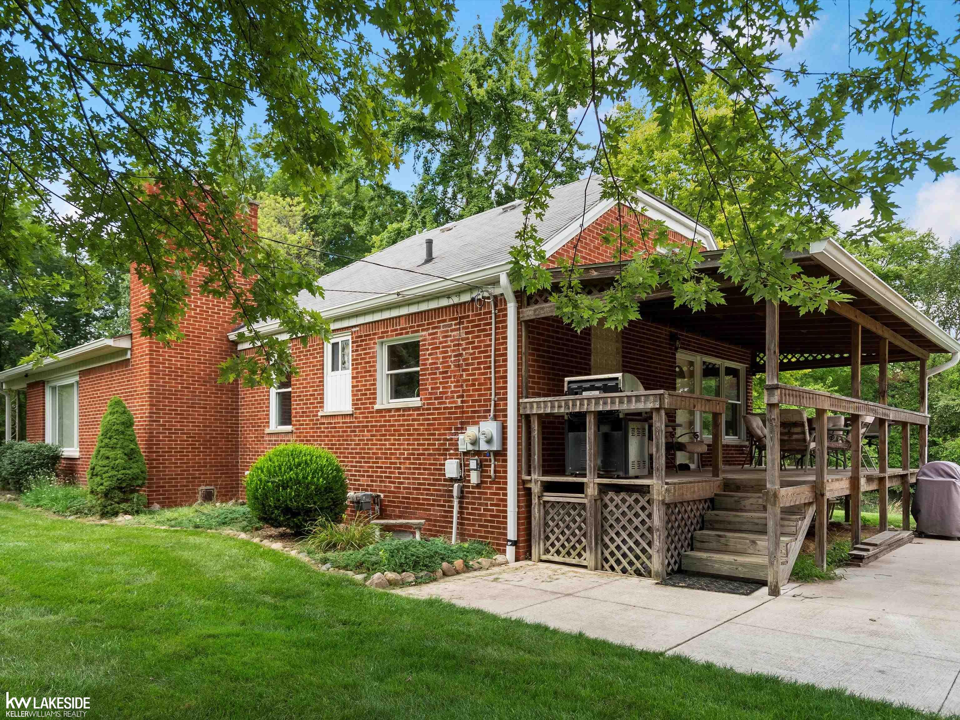 Homes for sale in Sterling Heights, MI | 37374 Palmer Woods Blvd, Sterling Heights, MI 48312 | MLS# 50185801