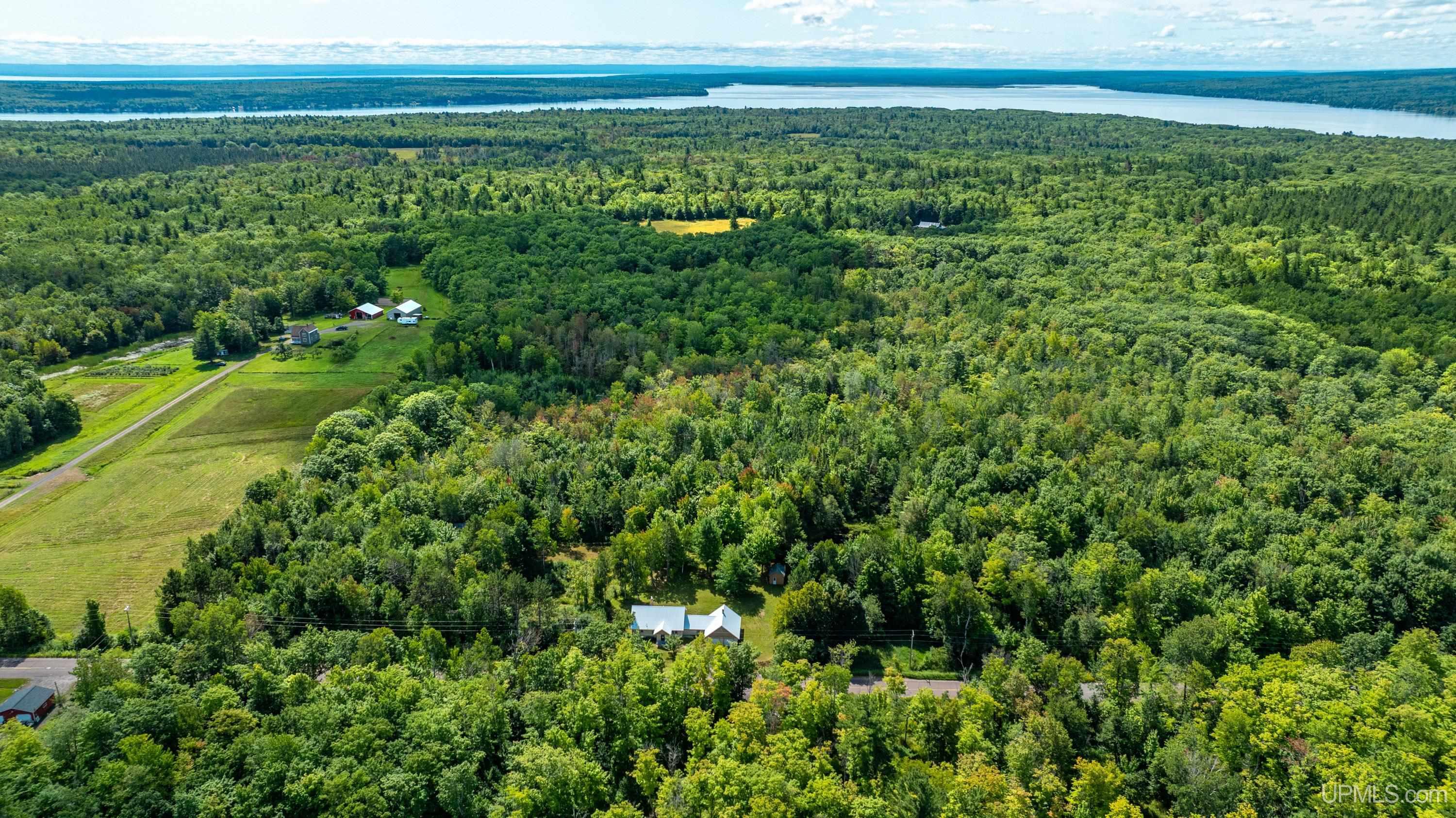 Homes for sale in Hancock, MI | 24411 Upper Point Mills Rd, Hancock, MI 49930 | MLS# 50186136