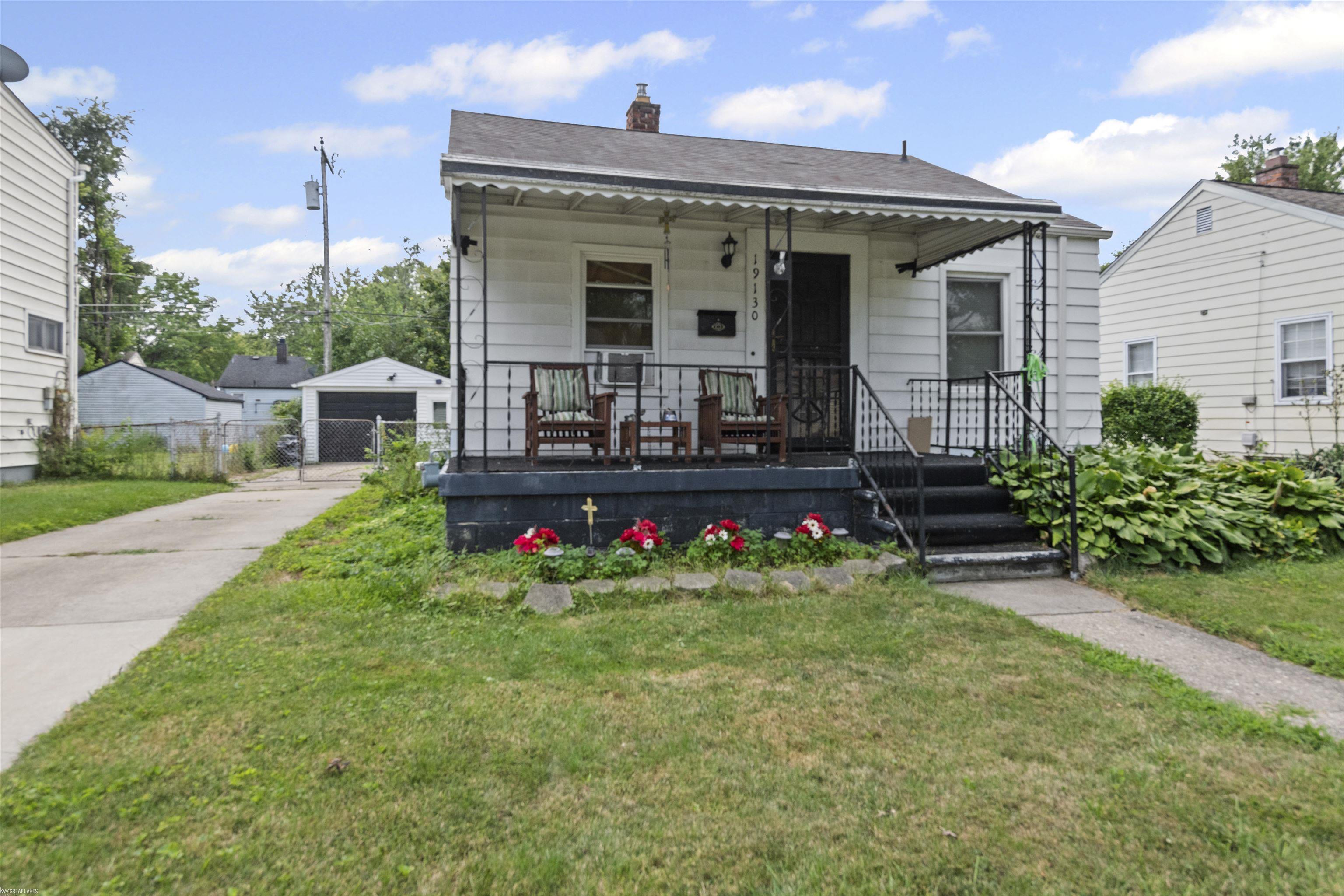 Homes for sale in Harper Woods, MI | 19130 Kenosha St, Harper Woods, MI 48225 | MLS# 50186163