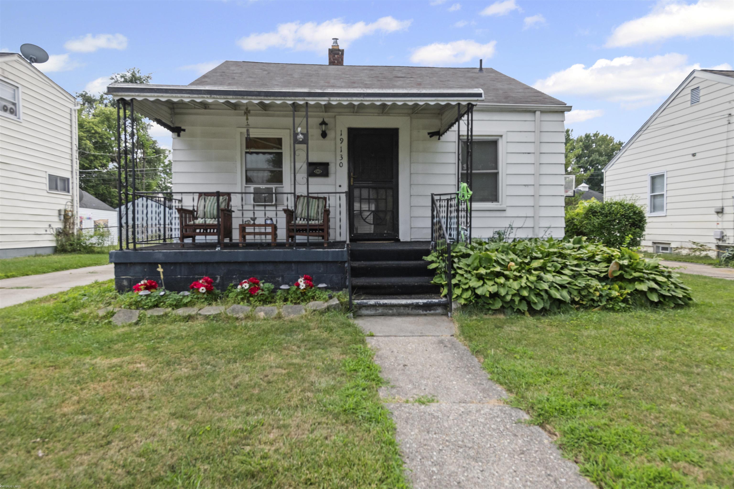 Homes for sale in Harper Woods, MI | 19130 Kenosha St, Harper Woods, MI 48225 | MLS# 50186163