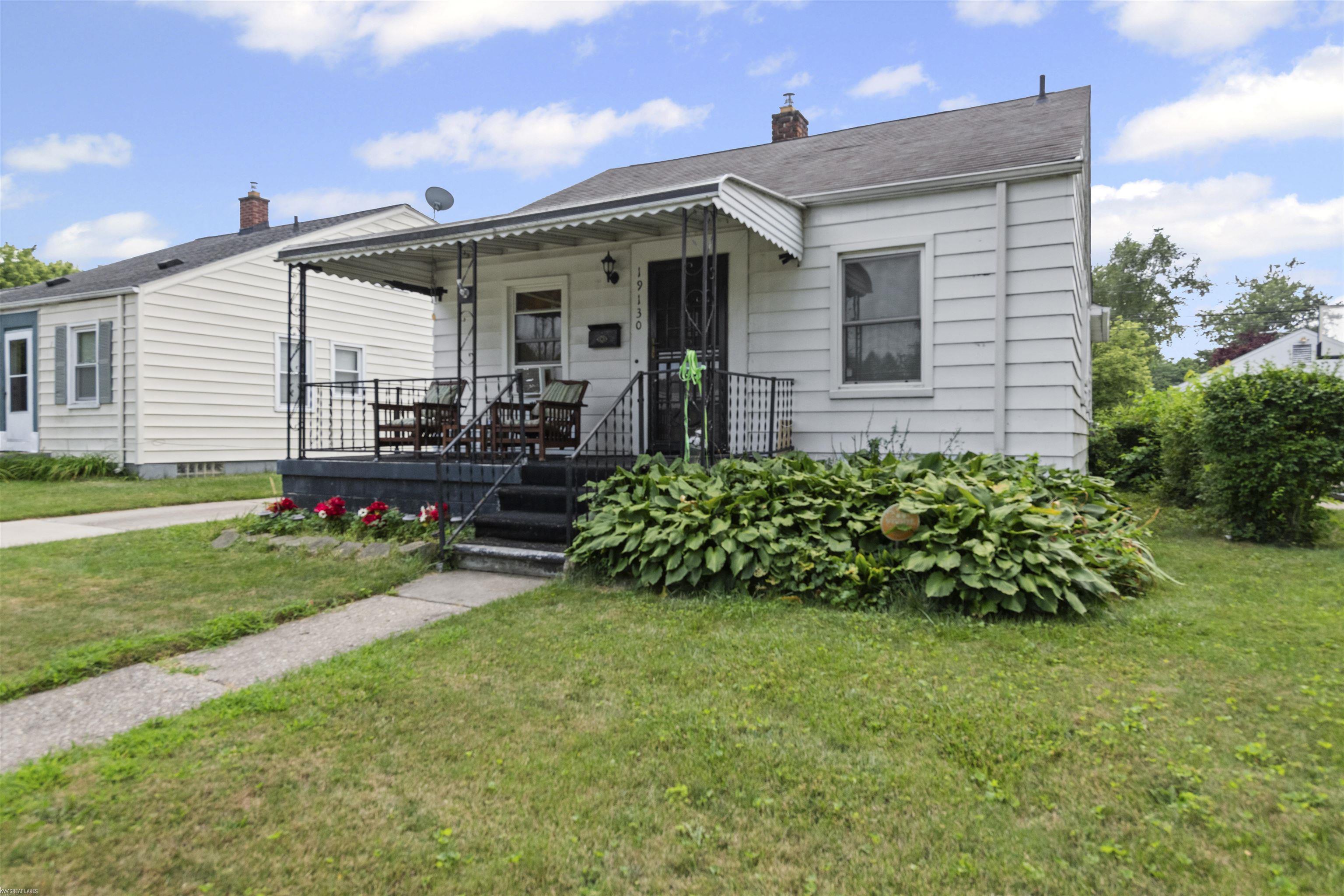 Homes for sale in Harper Woods, MI | 19130 Kenosha St, Harper Woods, MI 48225 | MLS# 50186163