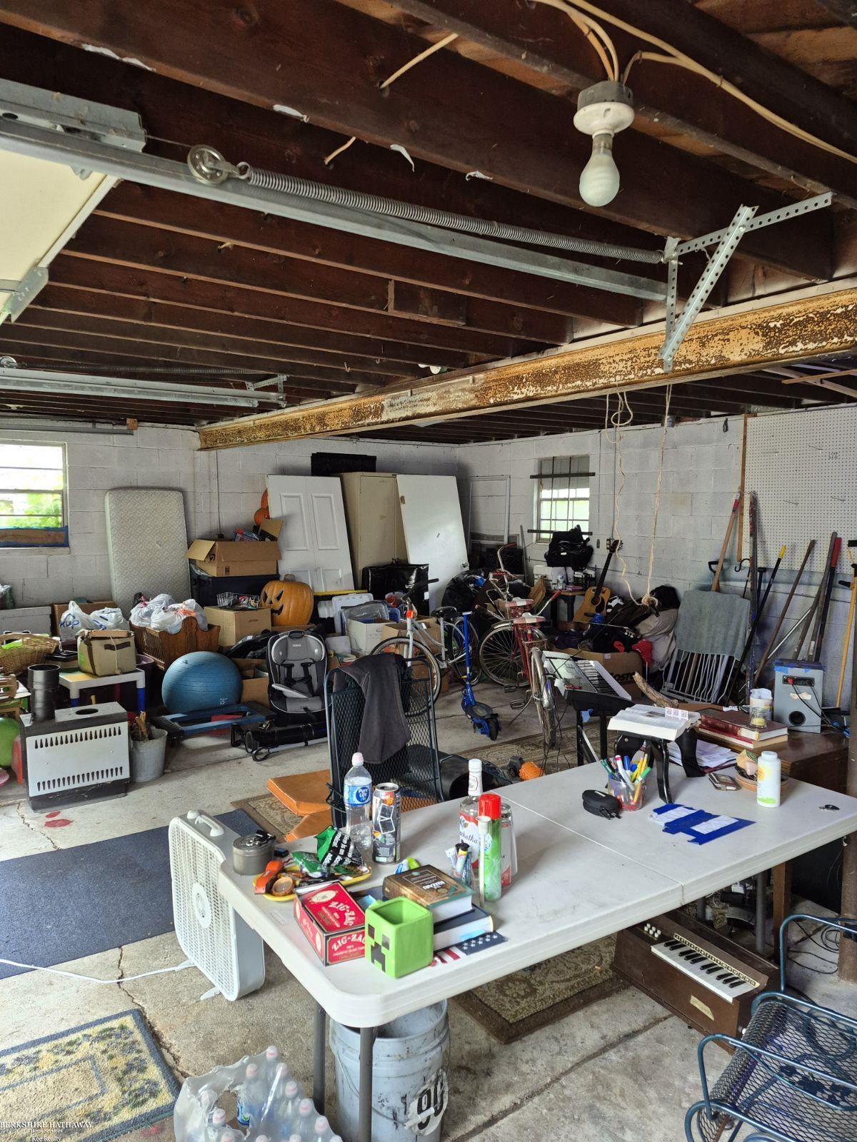 Homes for sale in Roseville, MI | 19375 Mcgill St, Roseville, MI 48066 | MLS# 50186185