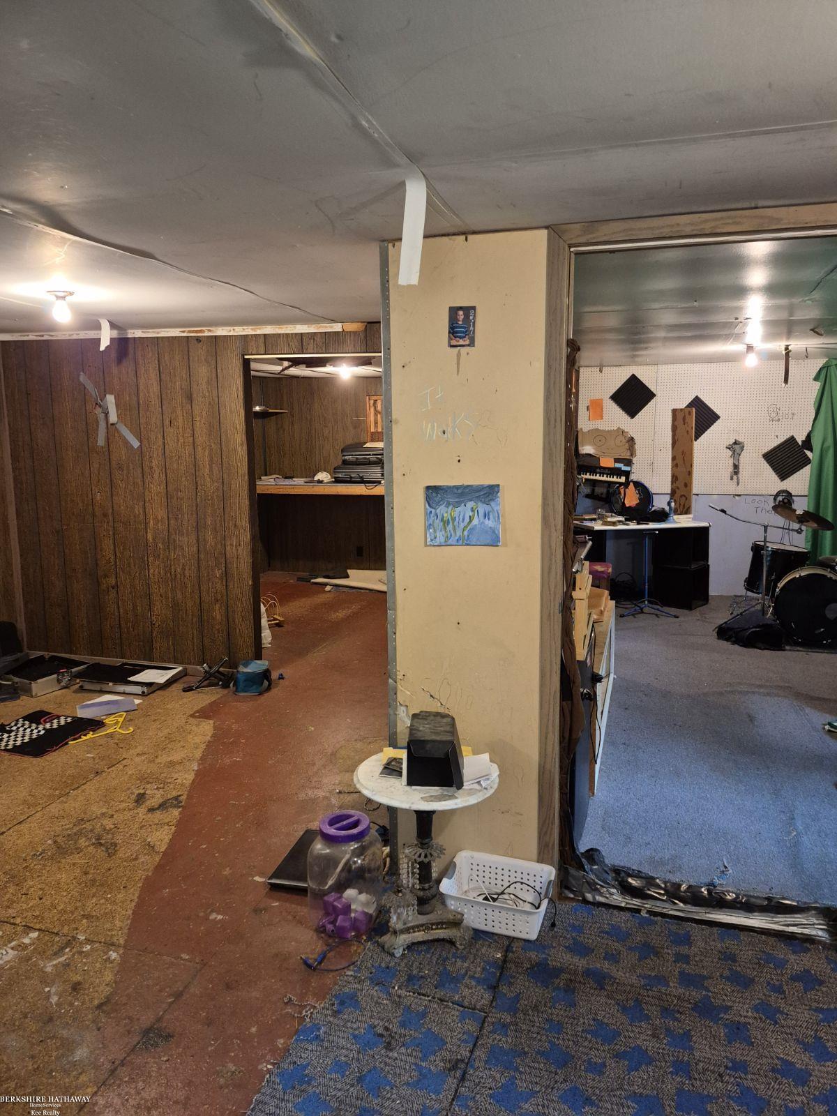 Homes for sale in Roseville, MI | 19375 Mcgill St, Roseville, MI 48066 | MLS# 50186185