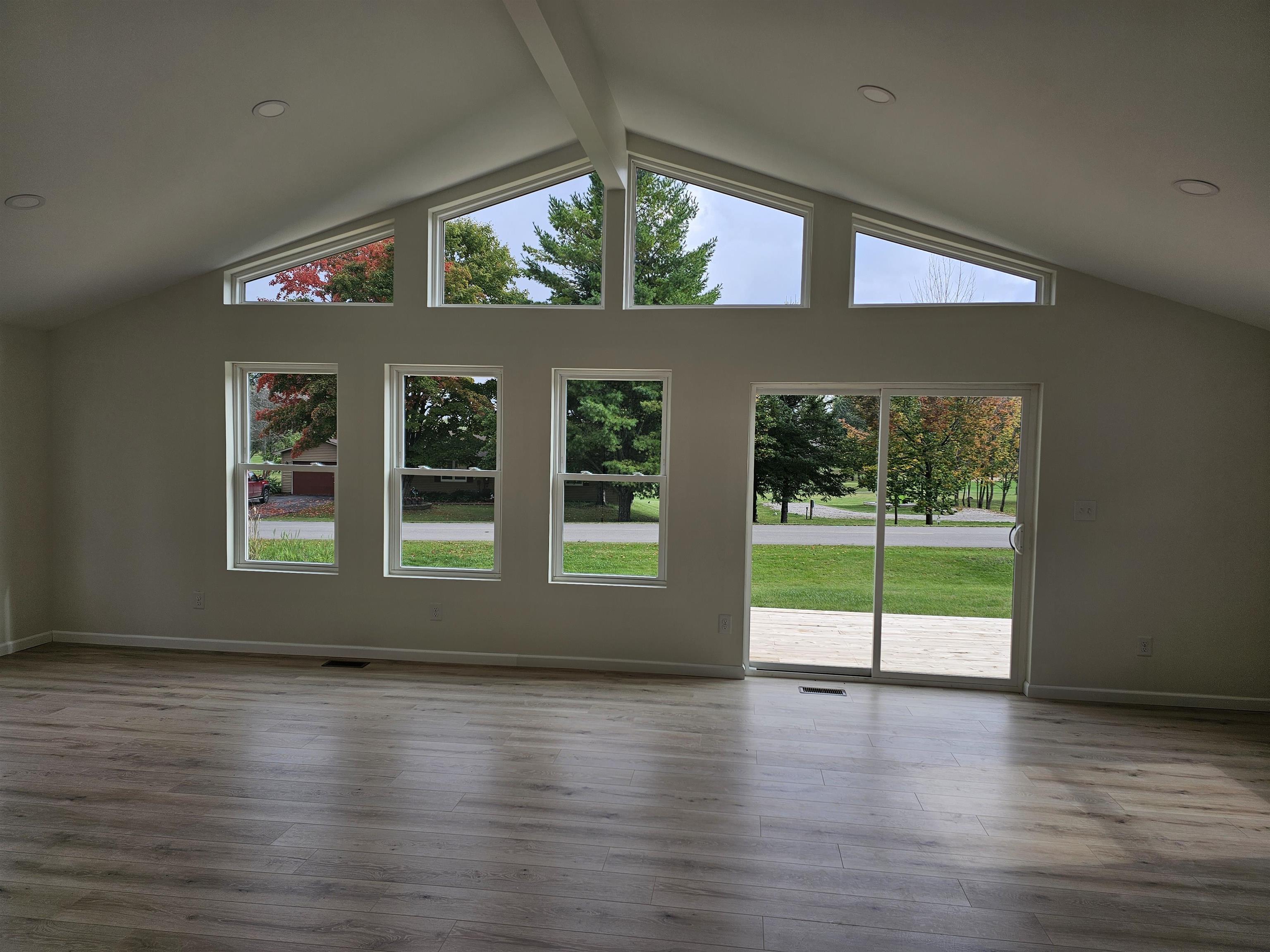 Homes for sale in Gladwin, MI | 1836 Linksview Way, Gladwin, MI 48624 | MLS# 50186192