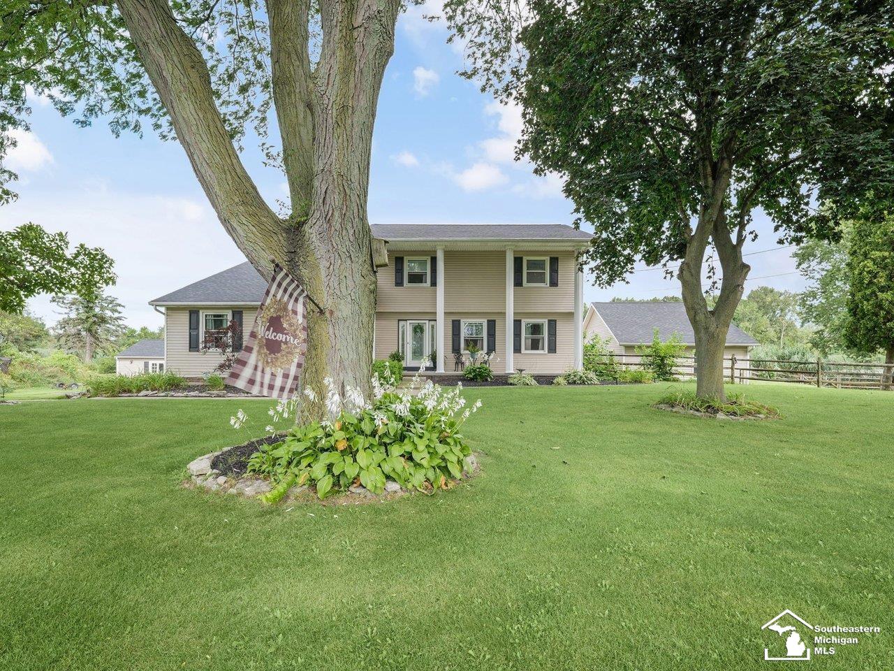 Homes for sale in Erie, MI | 6233 Grandview Dr, Erie, MI 48133 | MLS# 50186197