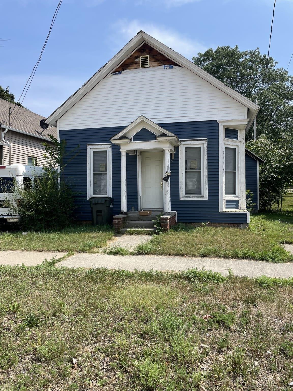 Homes for sale in Muskegon, MI | 13 E Isabella Ave, Muskegon, MI 49442 | MLS# 50186246