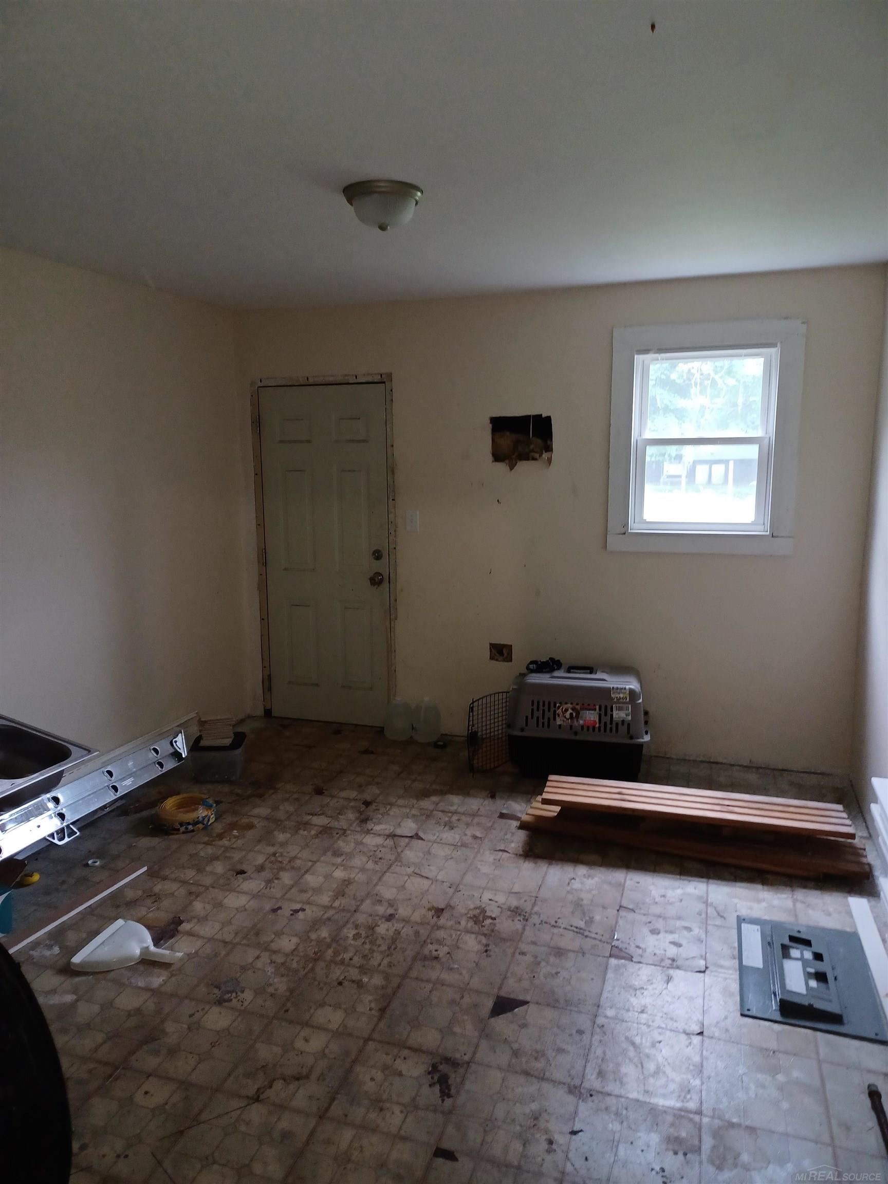 Homes for sale in Muskegon, MI | 13 E Isabella Ave, Muskegon, MI 49442 | MLS# 50186246