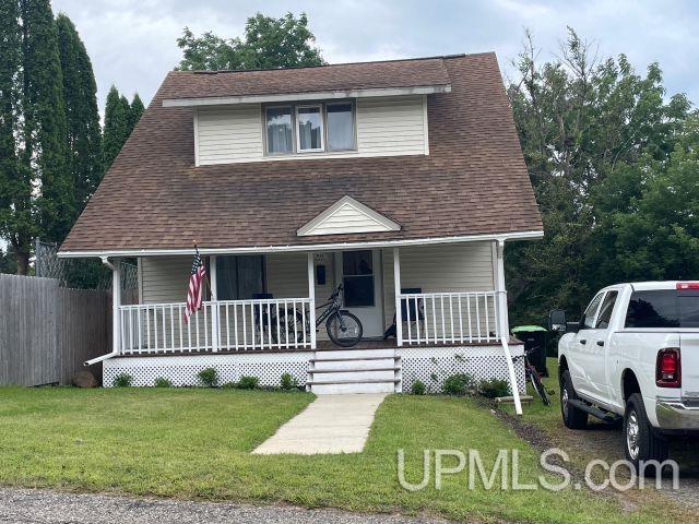 Homes for sale in Iron Mountain, MI | 623 E E St, Iron Mountain, MI 49801 | MLS# 50186599
