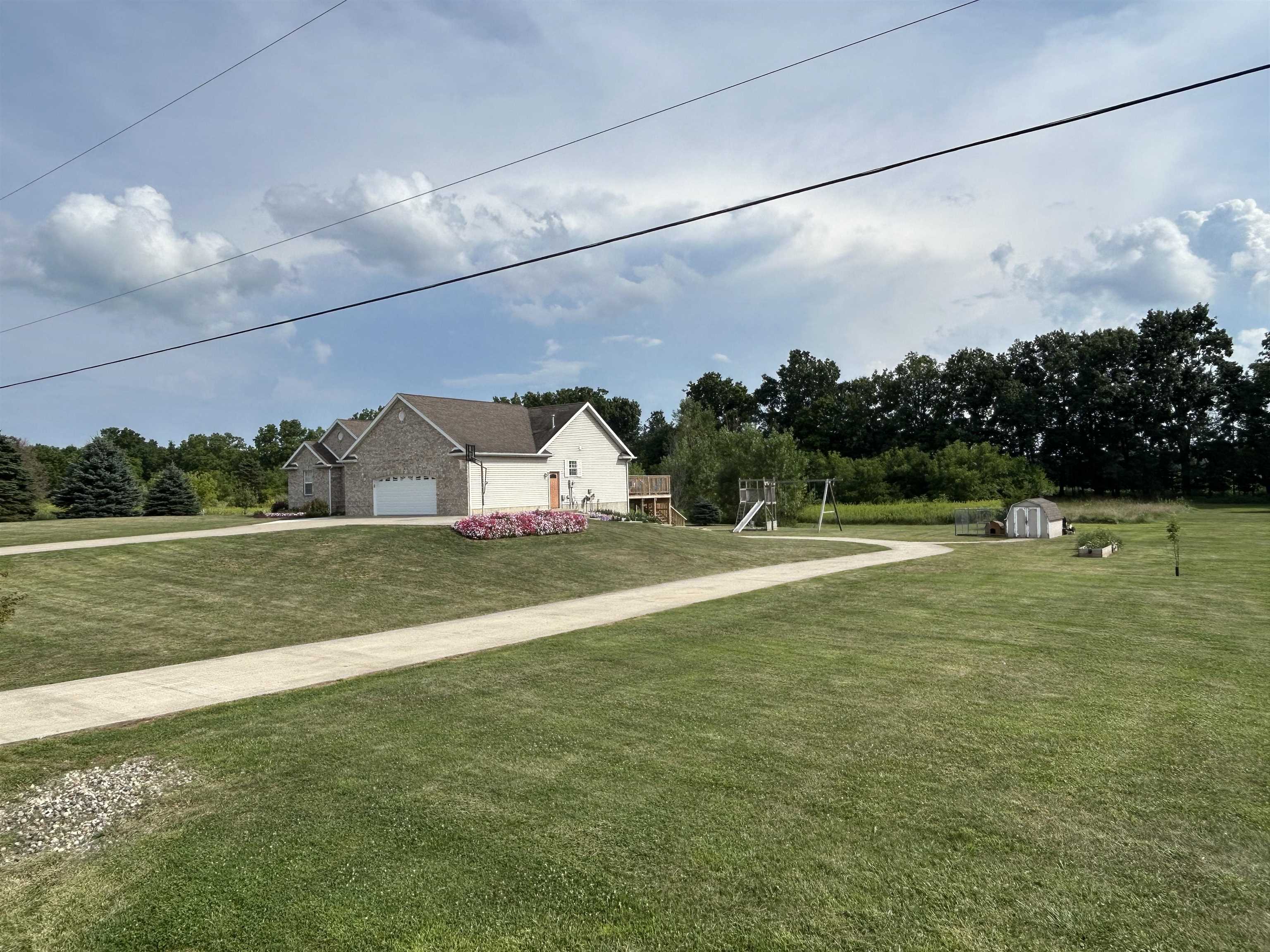 Homes for sale in Owosso, MI | 2419 S Morrice Rd, Owosso, MI 48867 | MLS# 50186635