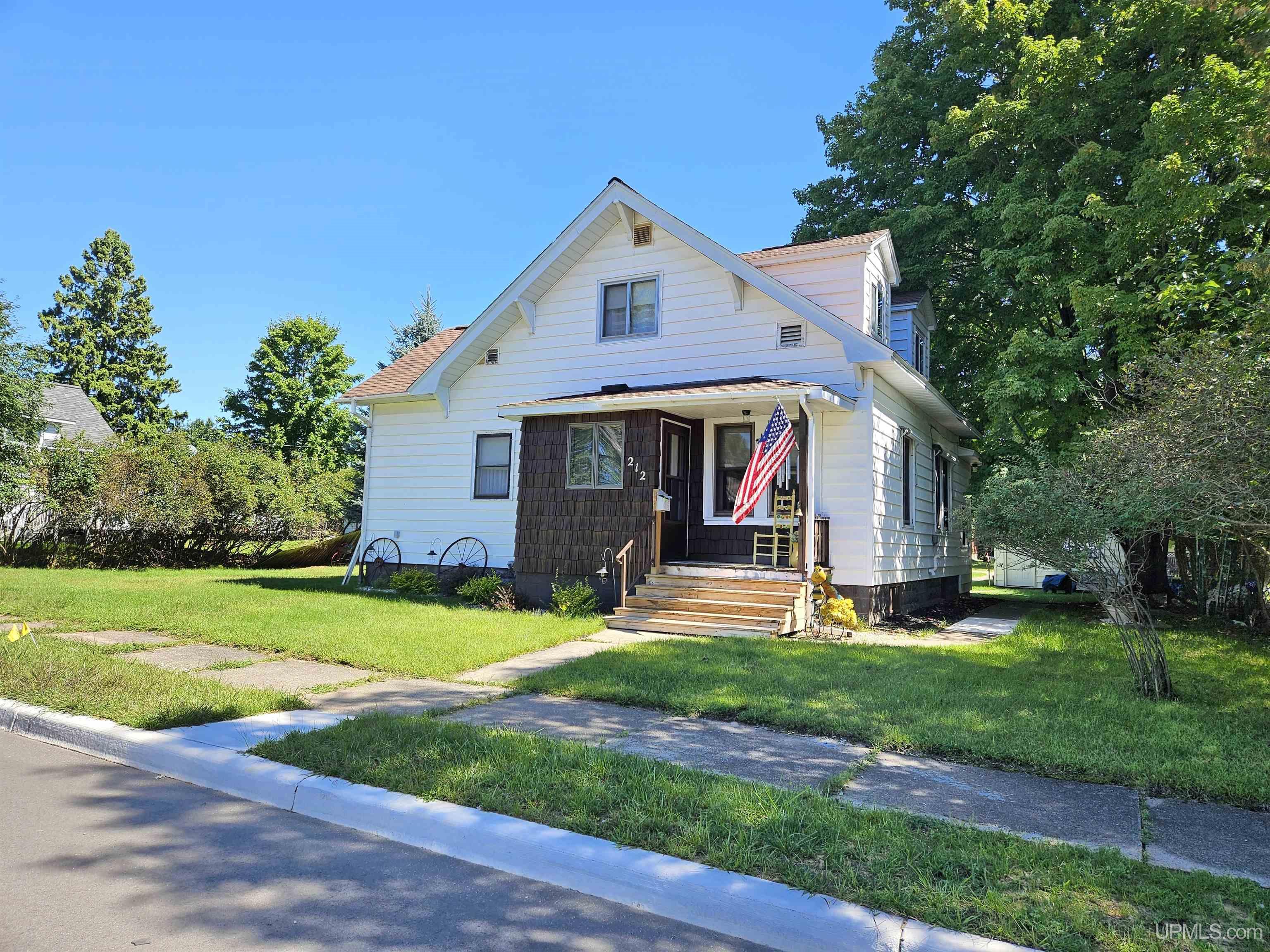 Homes for sale in Kingsford, MI | 212 Wilson Ave, Kingsford, MI 49802 | MLS# 50186943