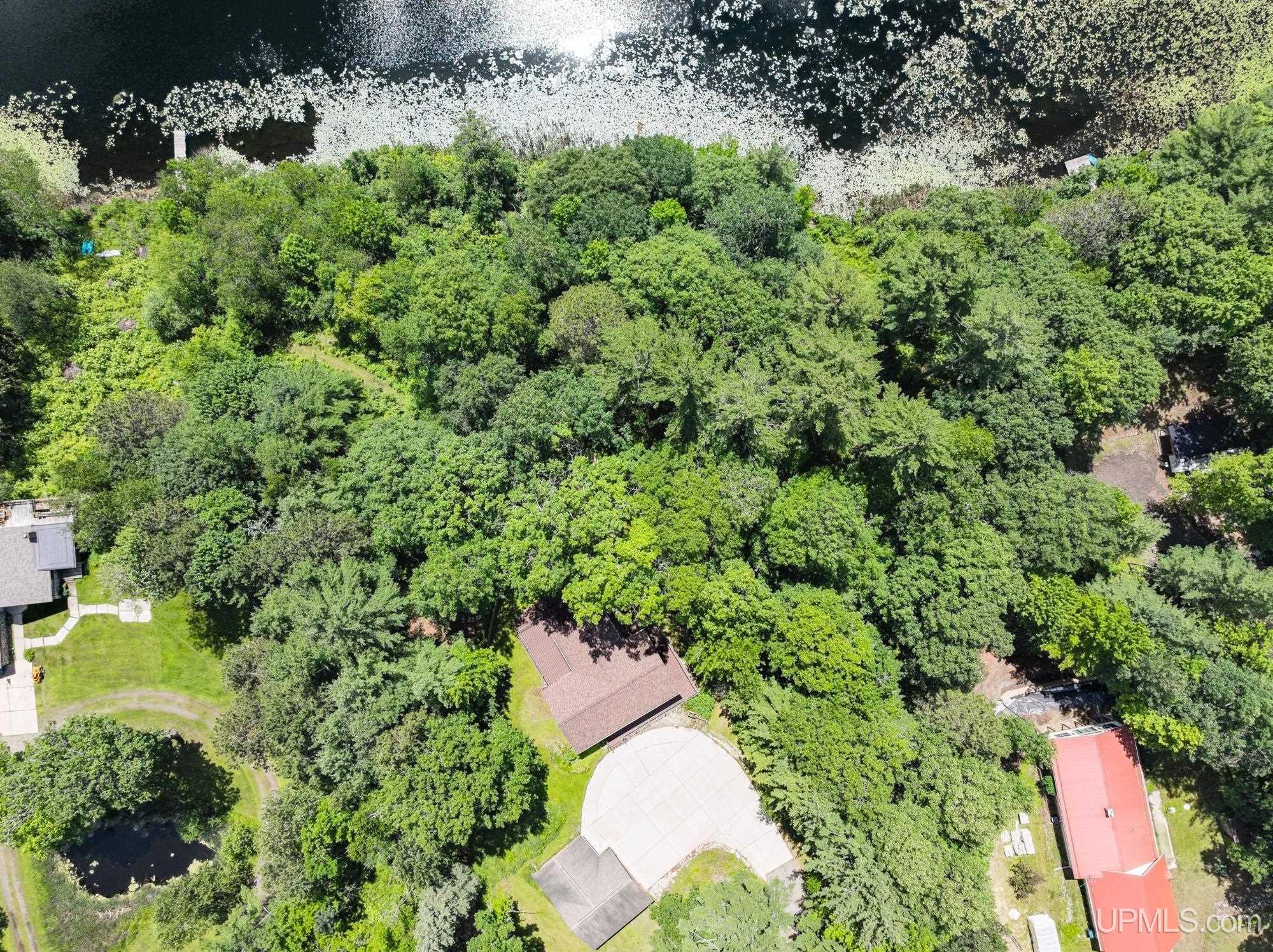 Homes for sale in Florence T Wi, WI | 2067 Town Road L Road, Florence T Wi, WI 54121 | MLS# 50187077