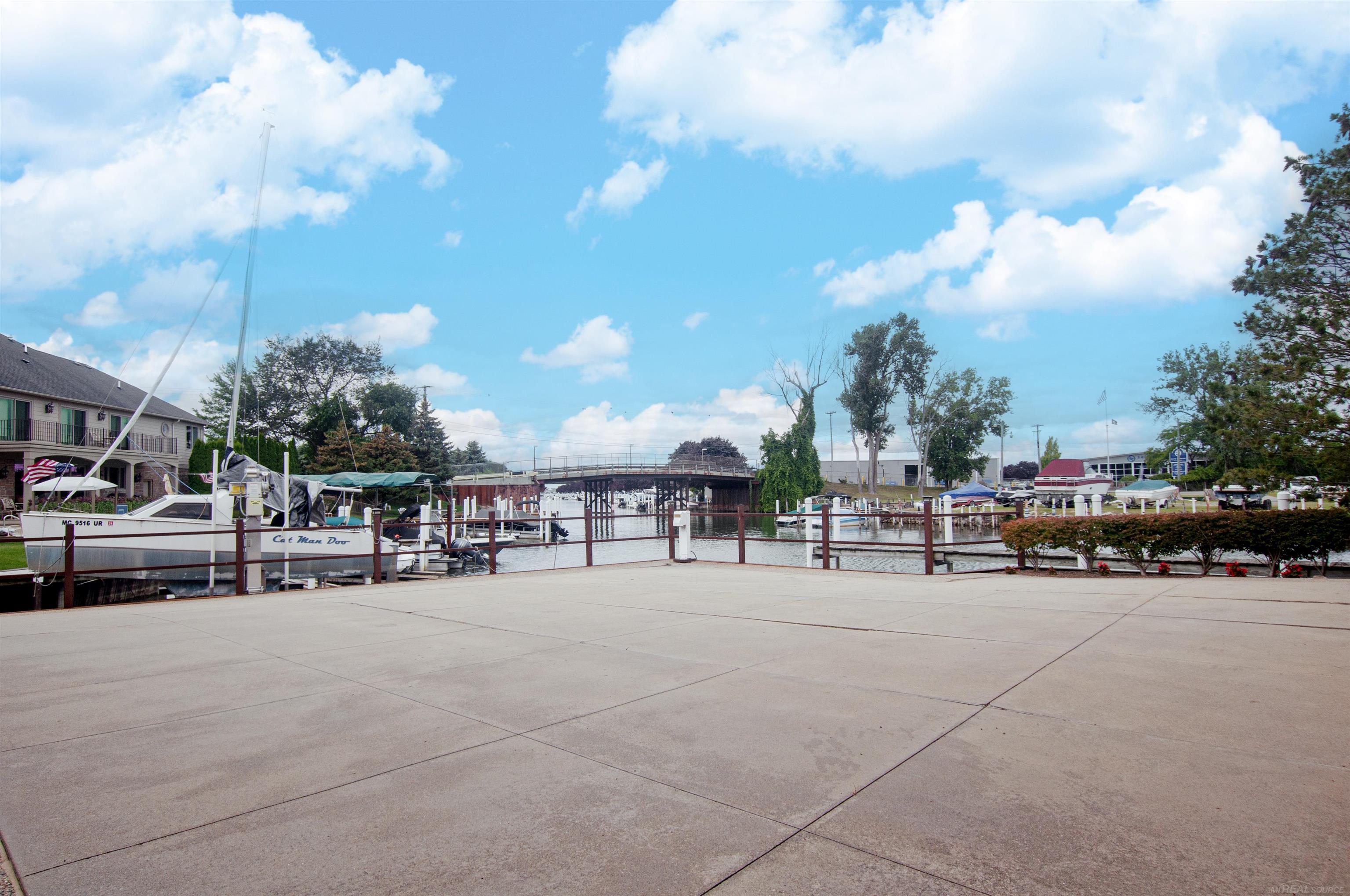 Homes for sale in Harrison Twp, MI | 41614 Conger Bay St, Harrison Twp, MI 48045 | MLS# 50187249