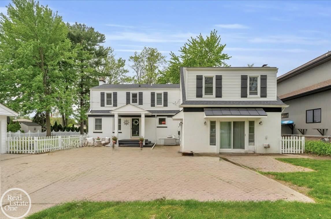 Homes for sale in Harrison Twp, MI | 28800 Old North River Rd, Harrison Twp, MI 48045 | MLS# 50187312