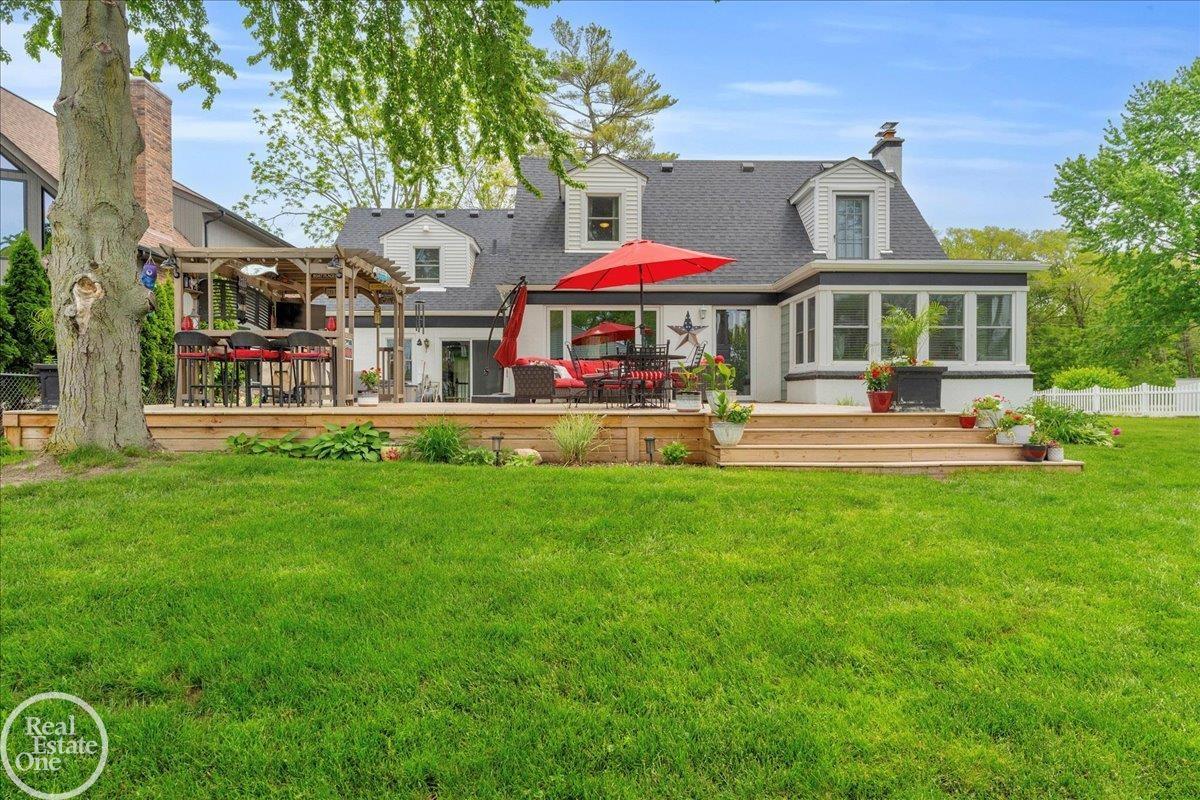 Homes for sale in Harrison Twp, MI | 28800 Old North River Rd, Harrison Twp, MI 48045 | MLS# 50187312