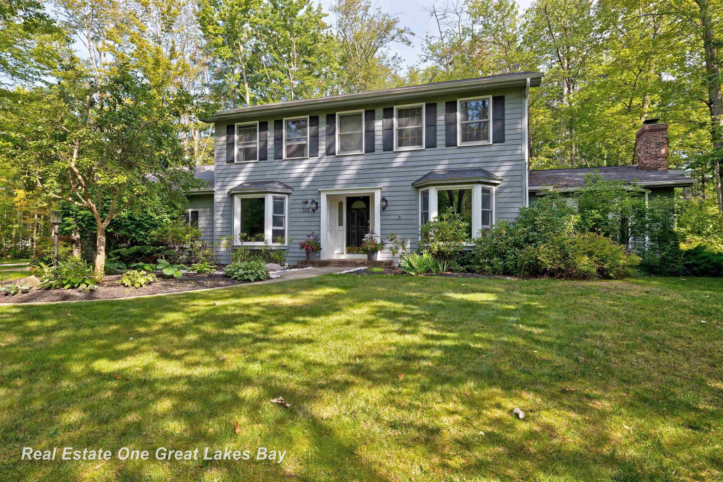 Homes for sale in Midland, MI | 1101 Timber Dr, Midland, MI 48642 | MLS# 50187337