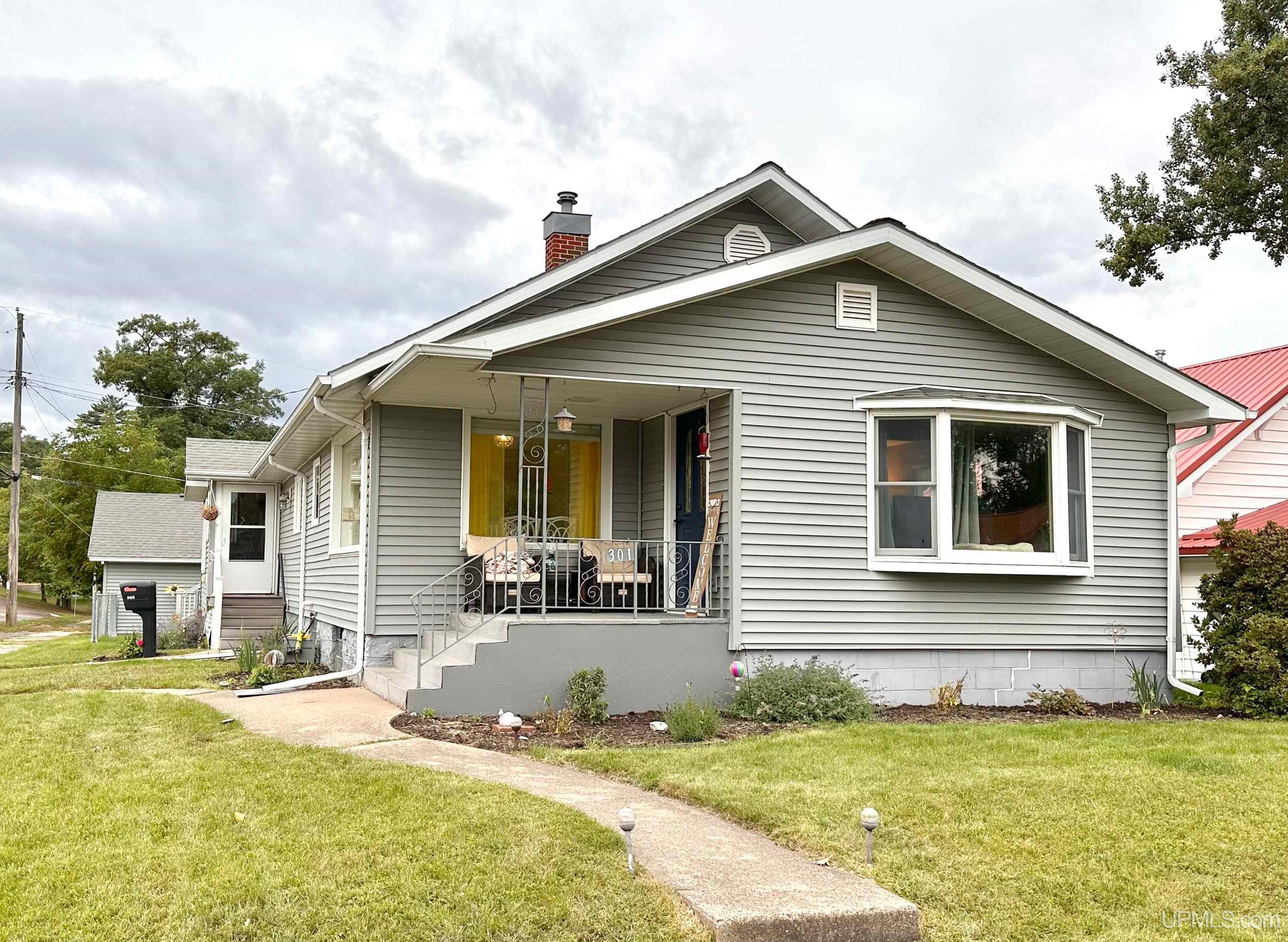 Homes for sale in Kingsford, MI | 301 Cleveland Ave, Kingsford, MI 49802 | MLS# 50187553