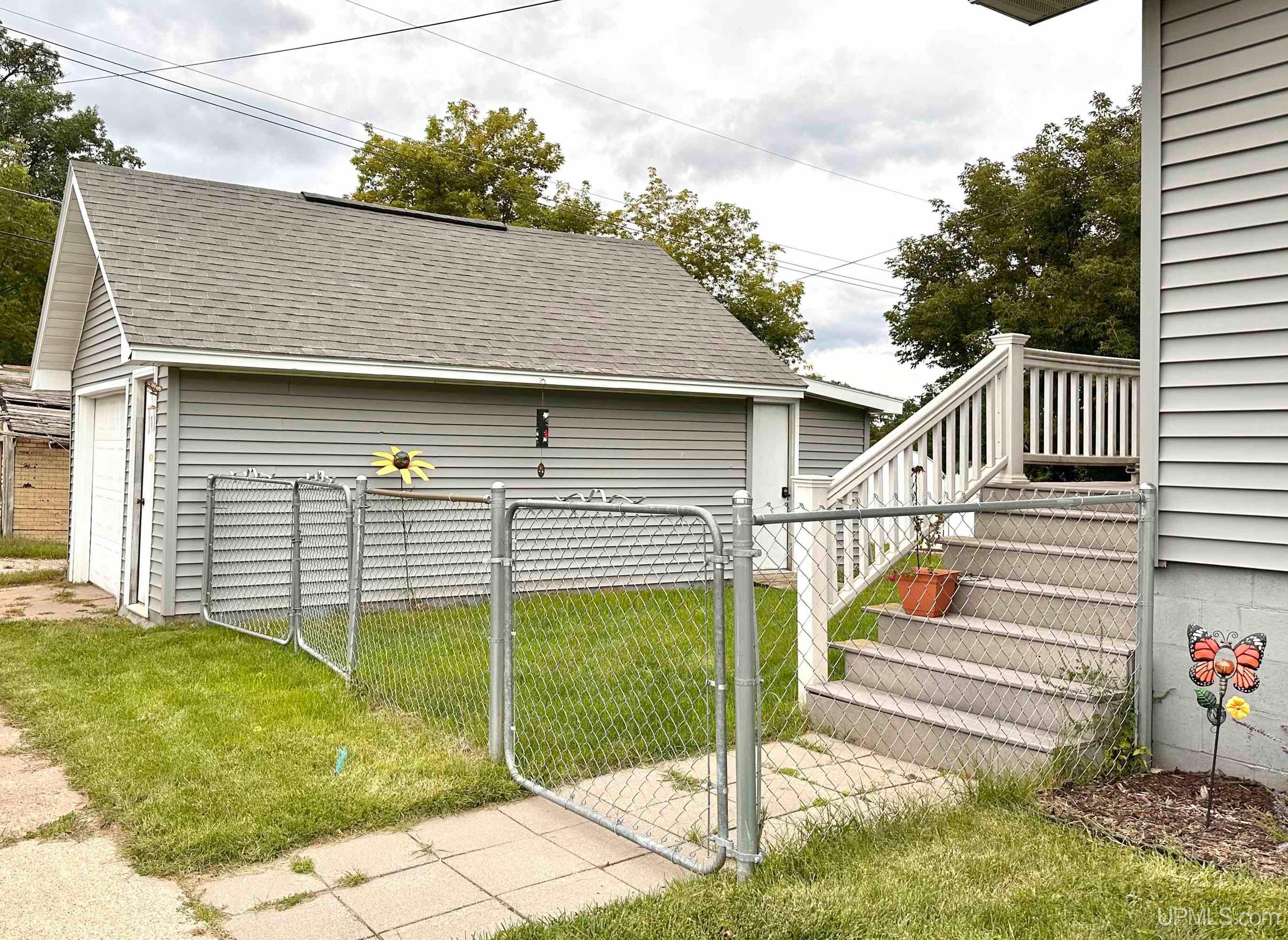 Homes for sale in Kingsford, MI | 301 Cleveland Ave, Kingsford, MI 49802 | MLS# 50187553