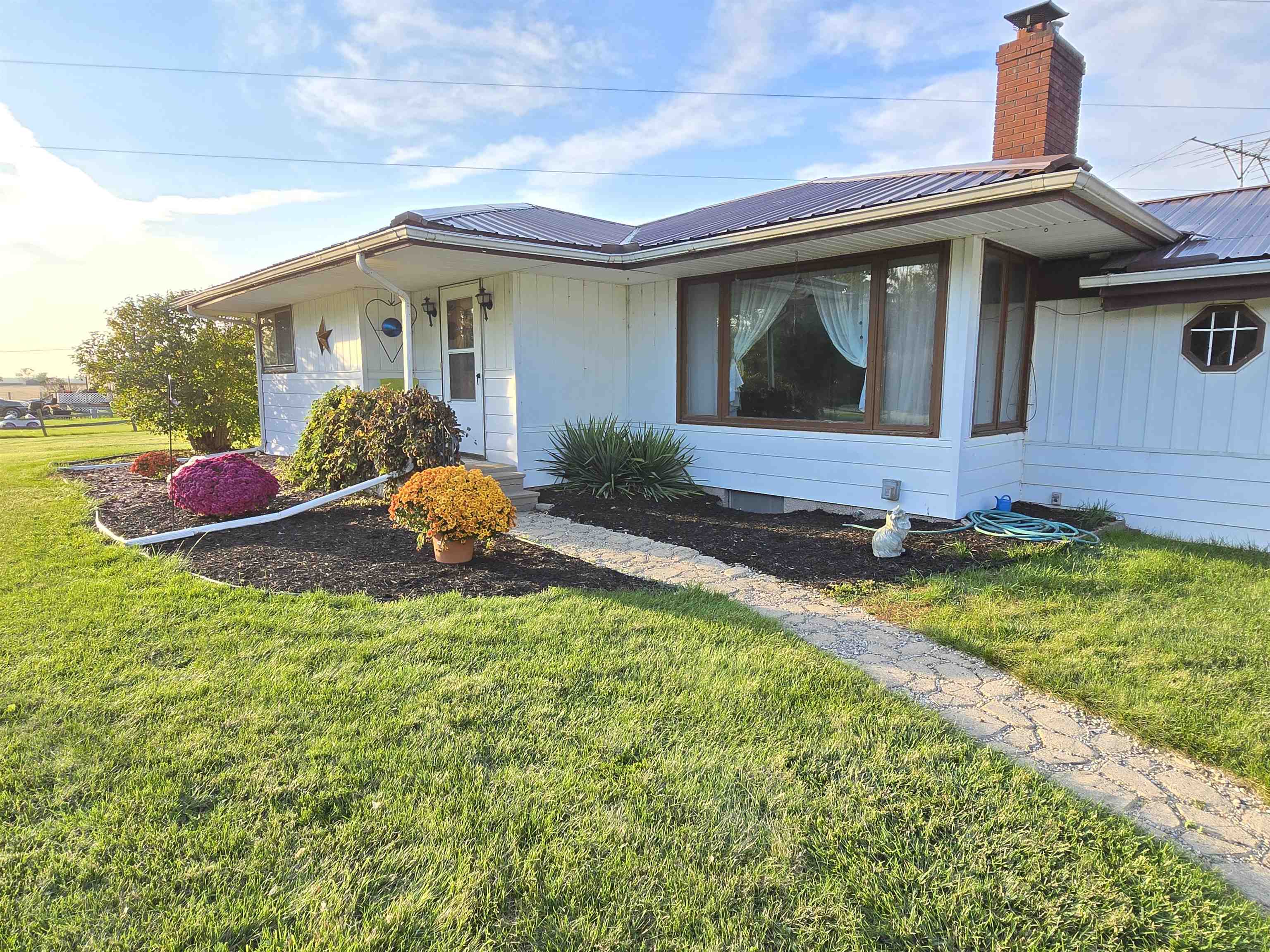 Homes for sale in Pinconning, MI | 1695 E Almeda Beach Rd, Pinconning, MI 48650 | MLS# 50187795