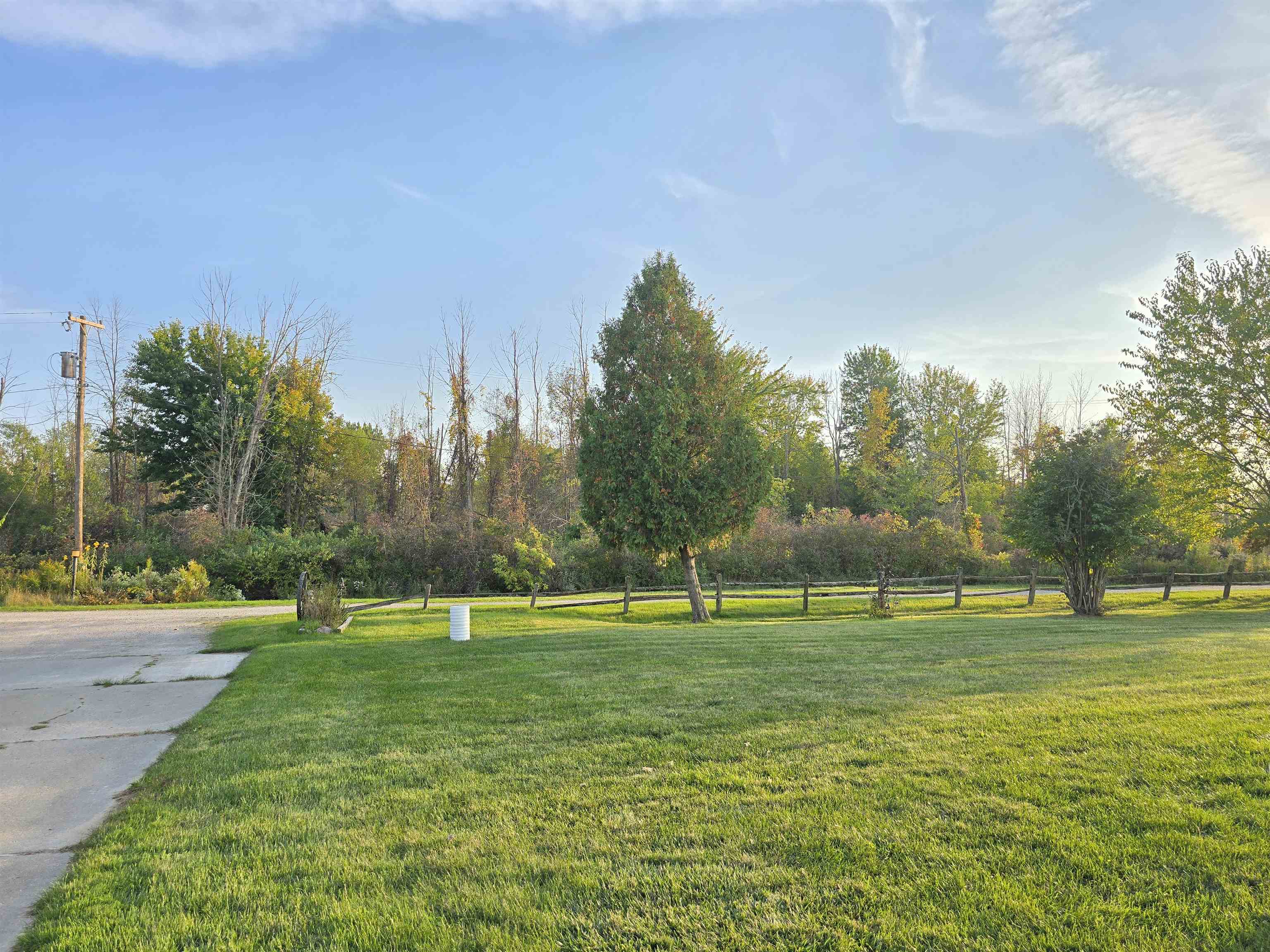 Homes for sale in Pinconning, MI | 1695 E Almeda Beach Rd, Pinconning, MI 48650 | MLS# 50187795