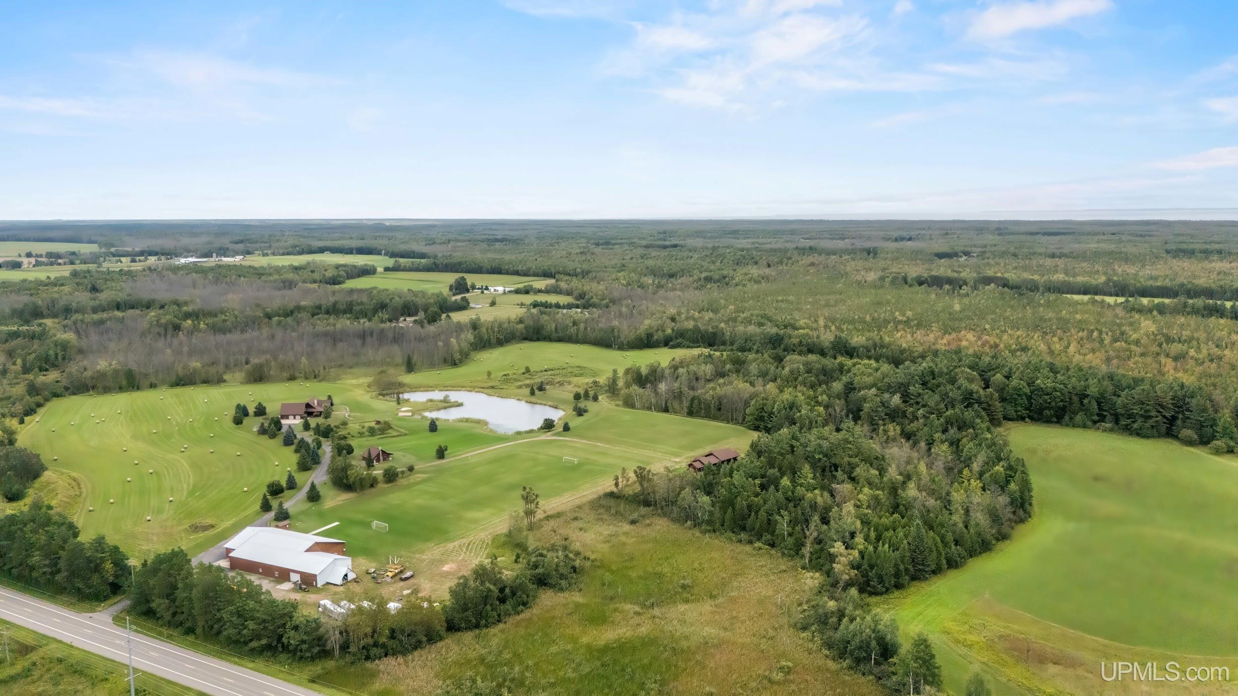 Homes for sale in Menominee, MI | N3032 Us Hwy 41, Menominee, MI 49858 | MLS# 50187889