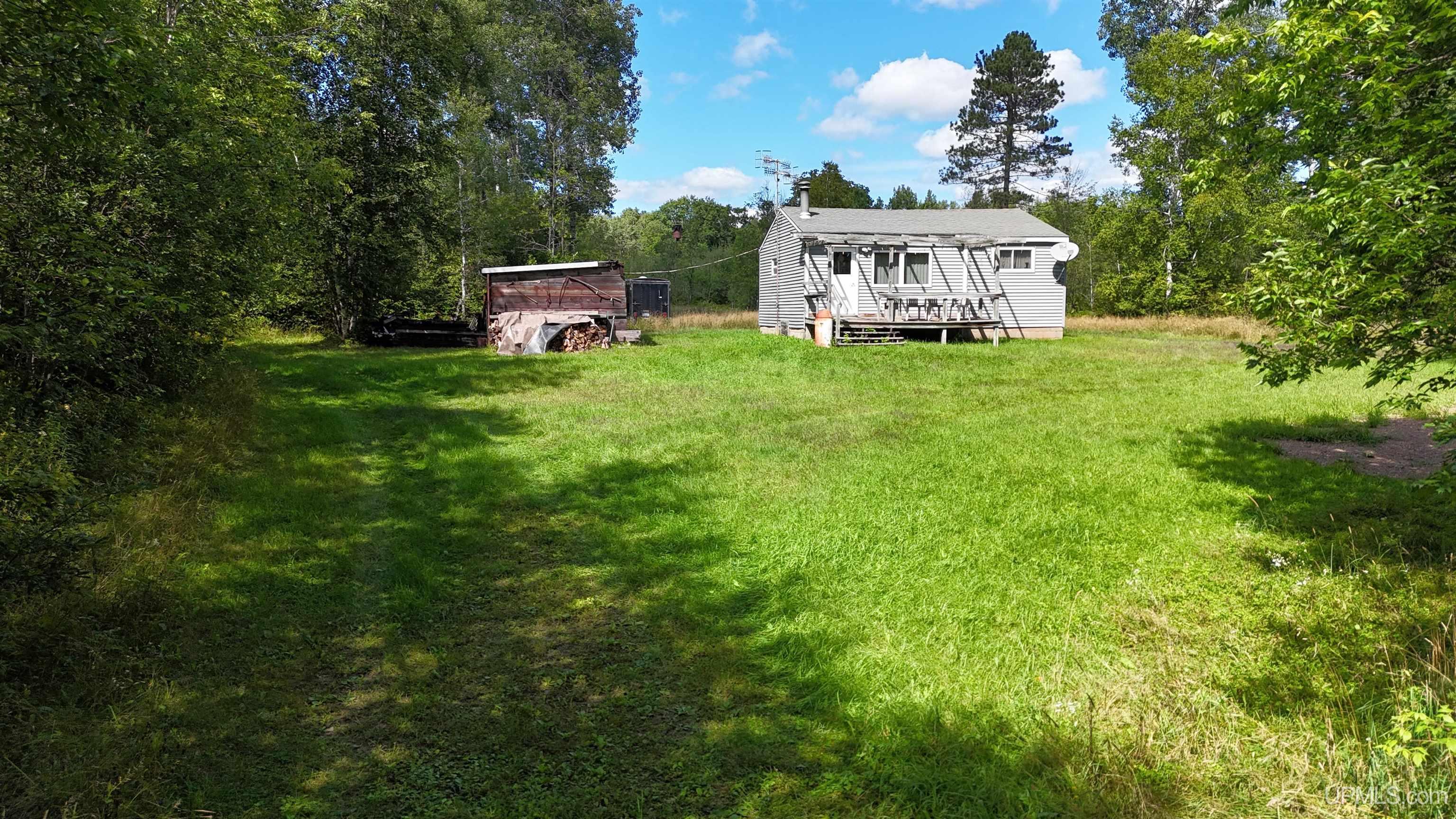 Homes for sale in Crystal Falls, MI | 650 Stager Lake Rd, Crystal Falls, MI 49920 | MLS# 50187893