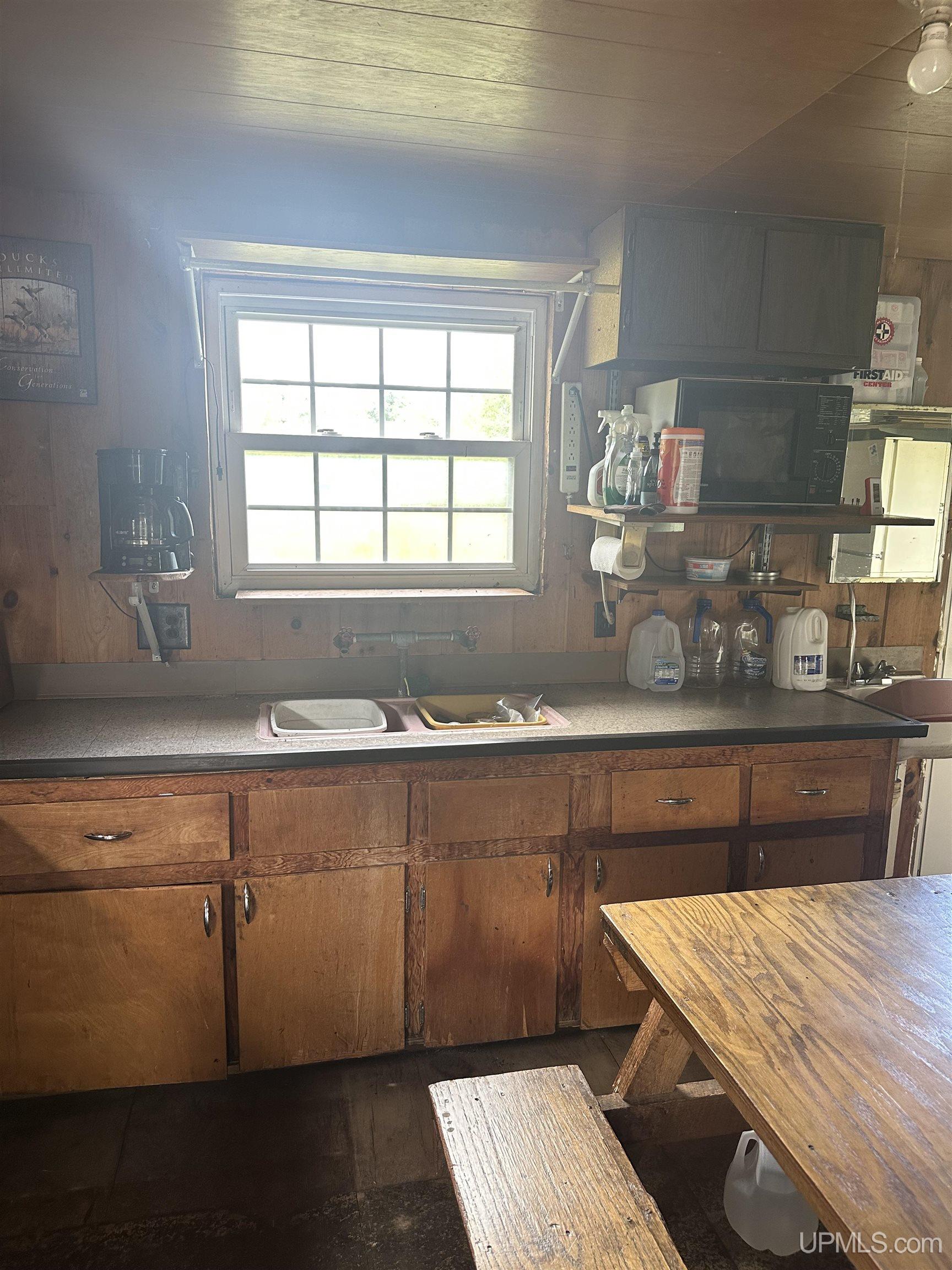 Homes for sale in Crystal Falls, MI | 650 Stager Lake Rd, Crystal Falls, MI 49920 | MLS# 50187893