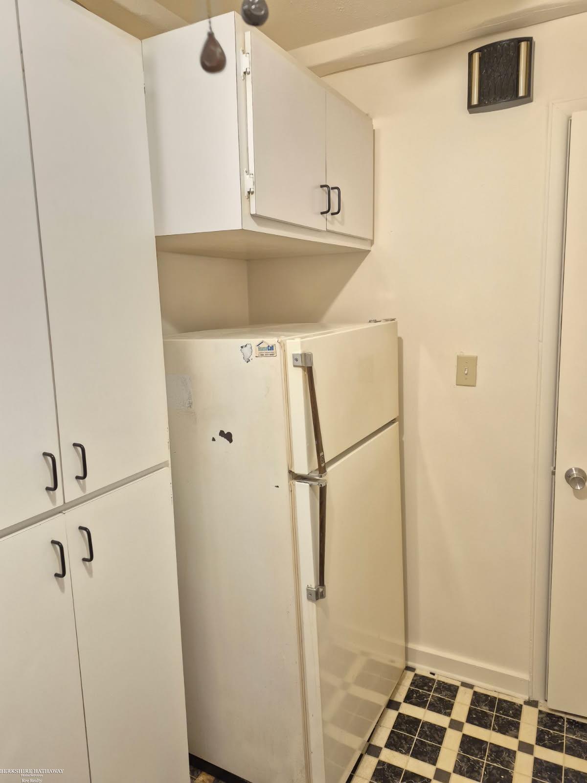 Homes for sale in Saint Clair Shores, MI | 22925 Gary Ln, Saint Clair Shores, MI 48080 | MLS# 50187896