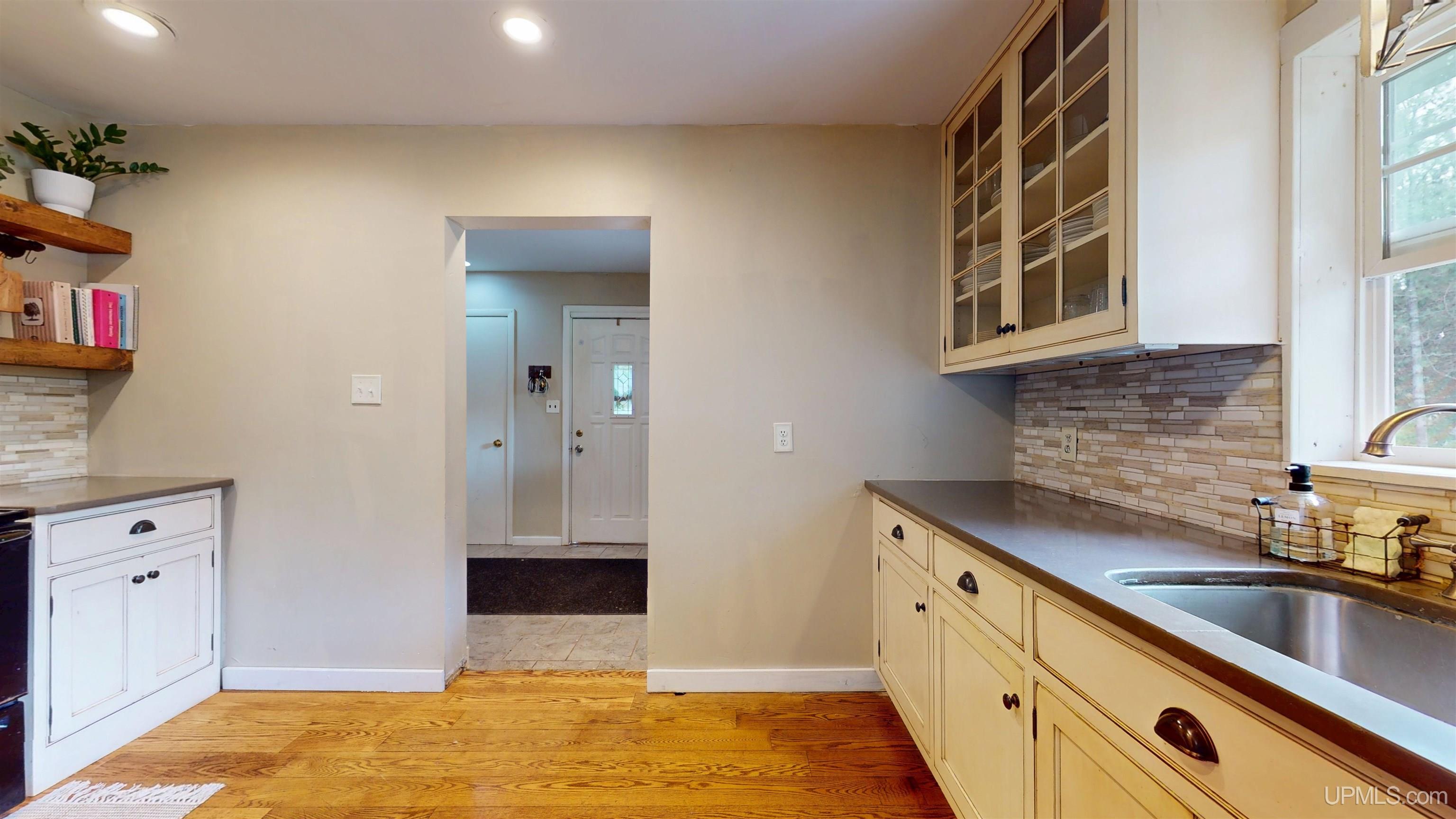 Homes for sale in Atlantic Mine, MI | 14768 Liminga Rd, Atlantic Mine, MI 49905 | MLS# 50187944