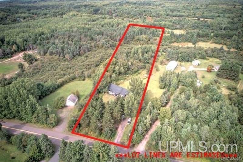 Homes for sale in Atlantic Mine, MI | 14768 Liminga Rd, Atlantic Mine, MI 49905 | MLS# 50187944