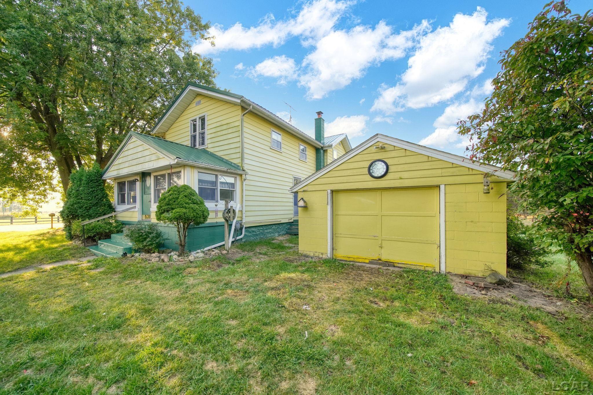 Homes for sale in Addison, MI | 9010 N Us-127 Hwy, Addison, MI 49220 | MLS# 50188428