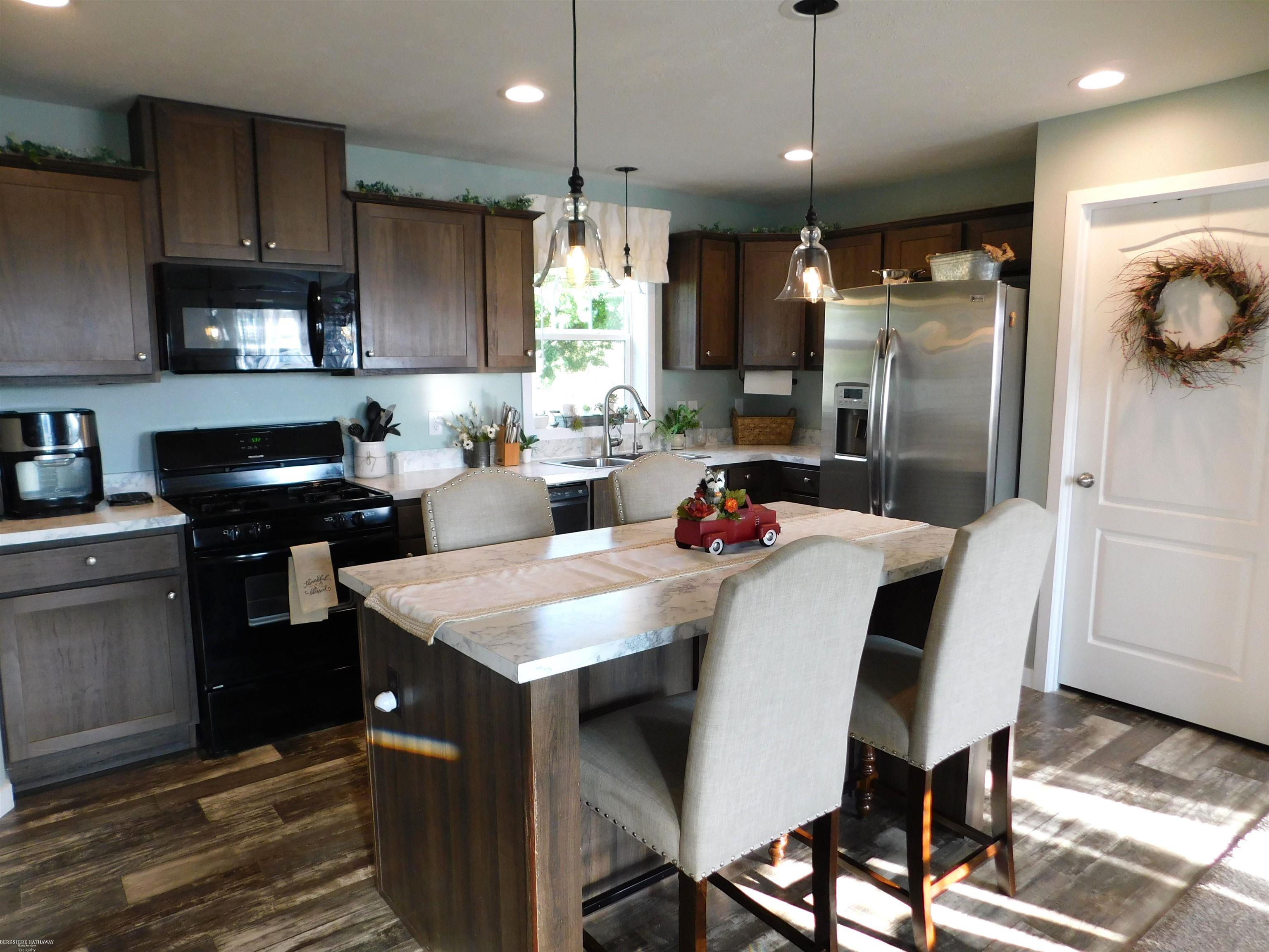 Homes for sale in Lenox, MI | 57574 Sawyer Ct, Lenox, MI 48048 | MLS# 50188558