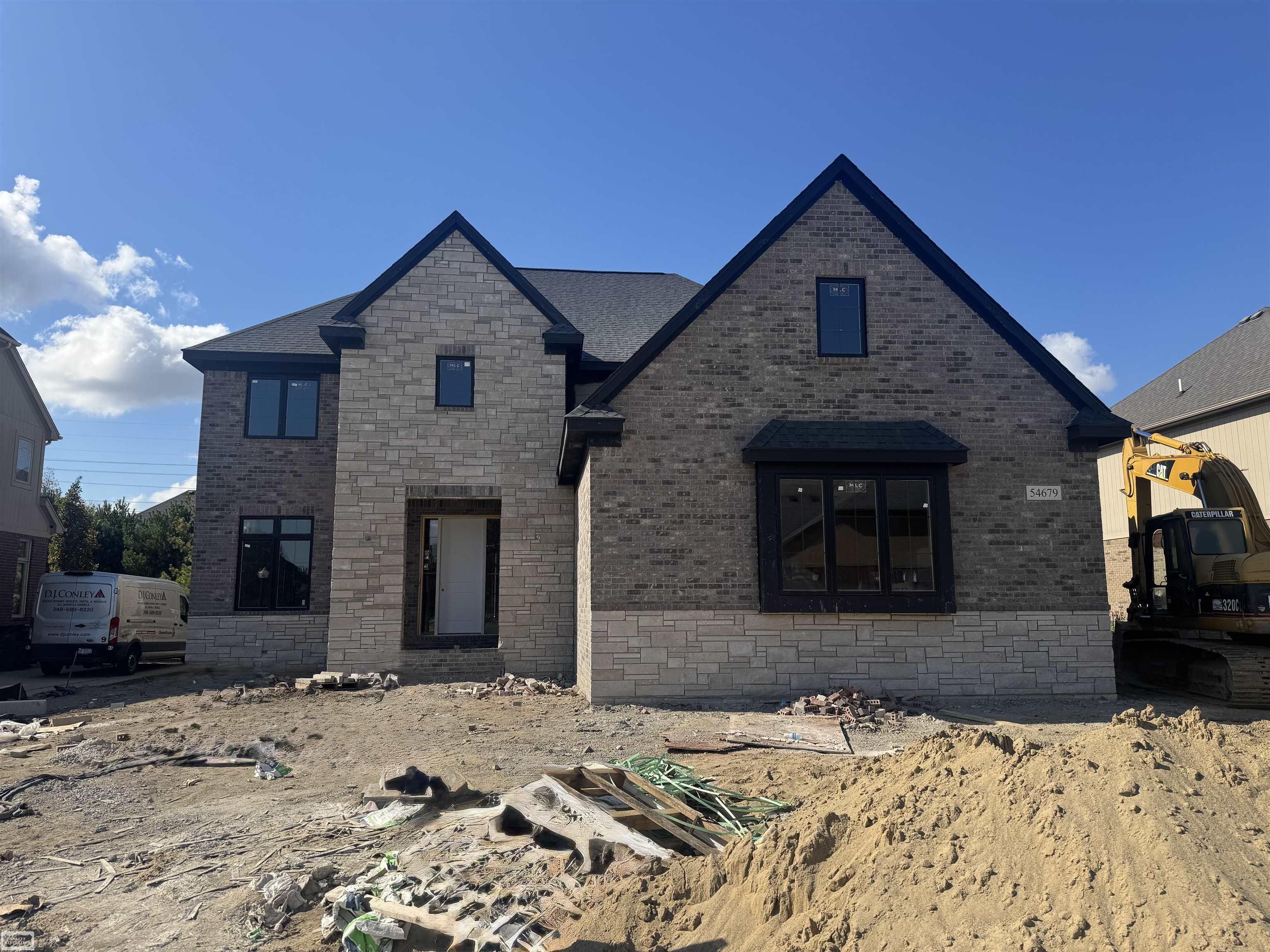 Homes for sale in Shelby Twp, MI | 54679 White Pine Ln, Shelby Twp, MI 48315 | MLS# 50188925