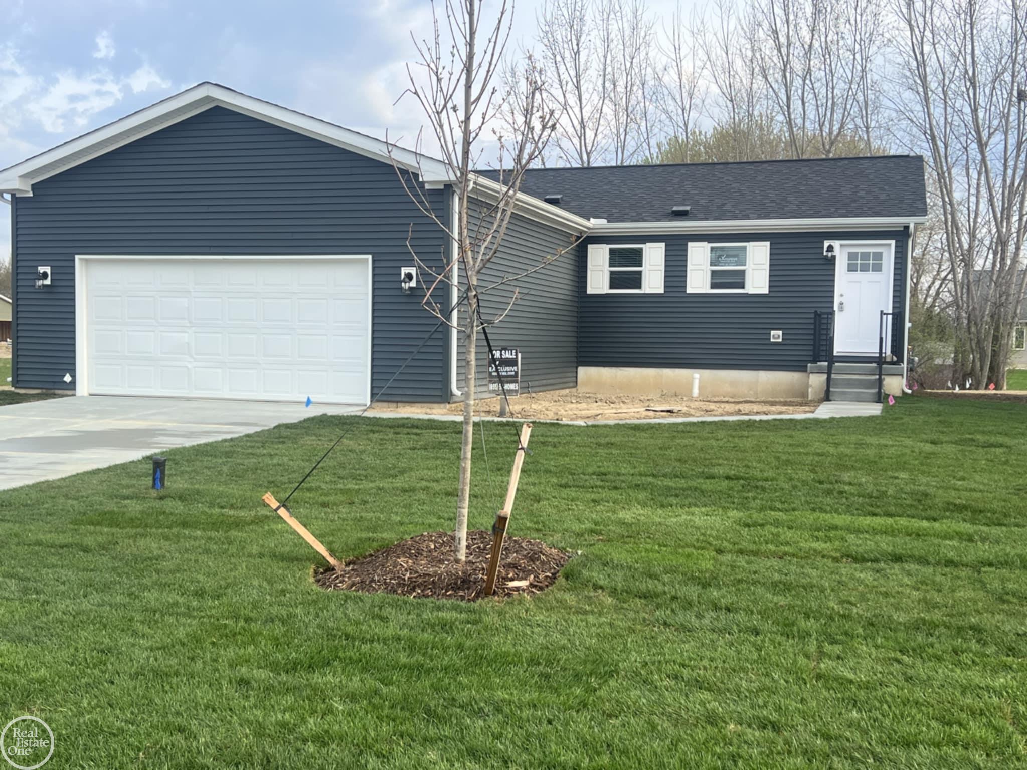 Homes for sale in Flint, MI | 4225 Sugar Maple Run #Unit 6, Flint, MI 48506 | MLS# 50189000