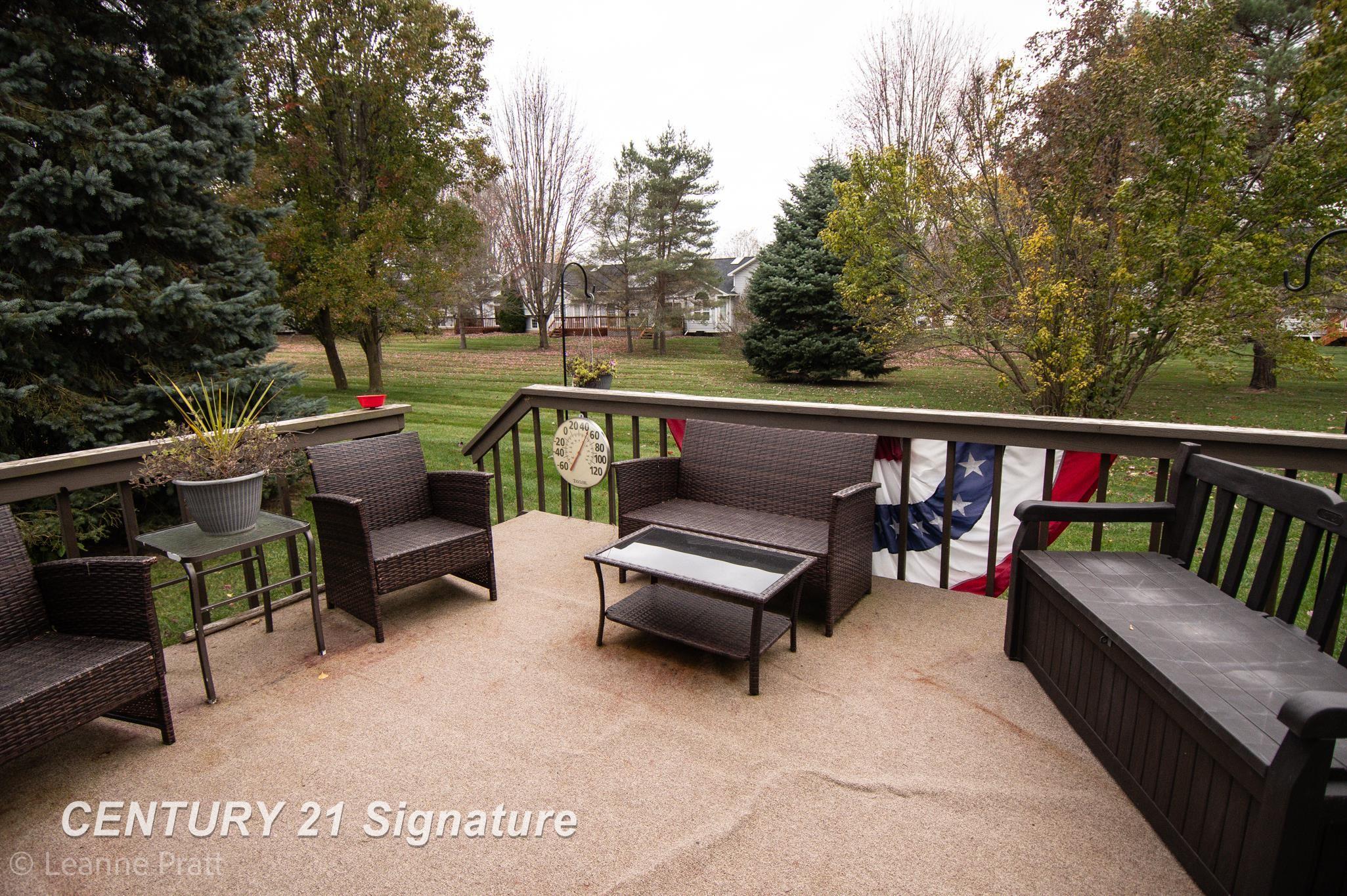 Homes for sale in Flushing, MI | 6346 Squire Lake Dr #Unit 33 Bldg 99, Flushing, MI 48433 | MLS# 50189027