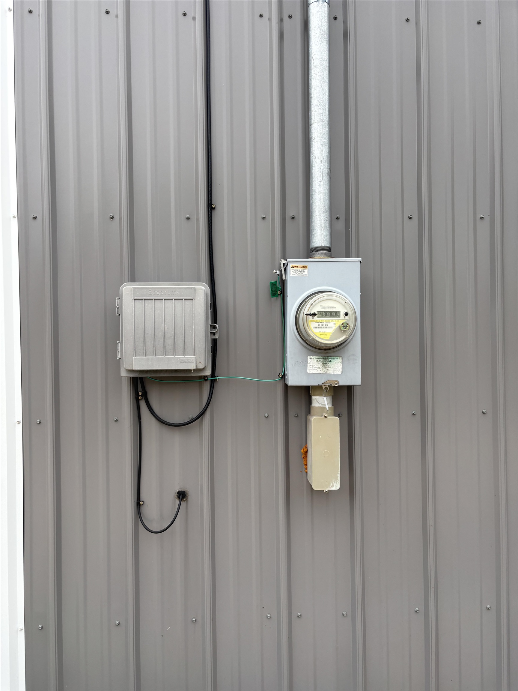 Homes for sale in Farwell, MI | 1910 W Maple Grove Rd, Farwell, MI 48622 | MLS# 50189101