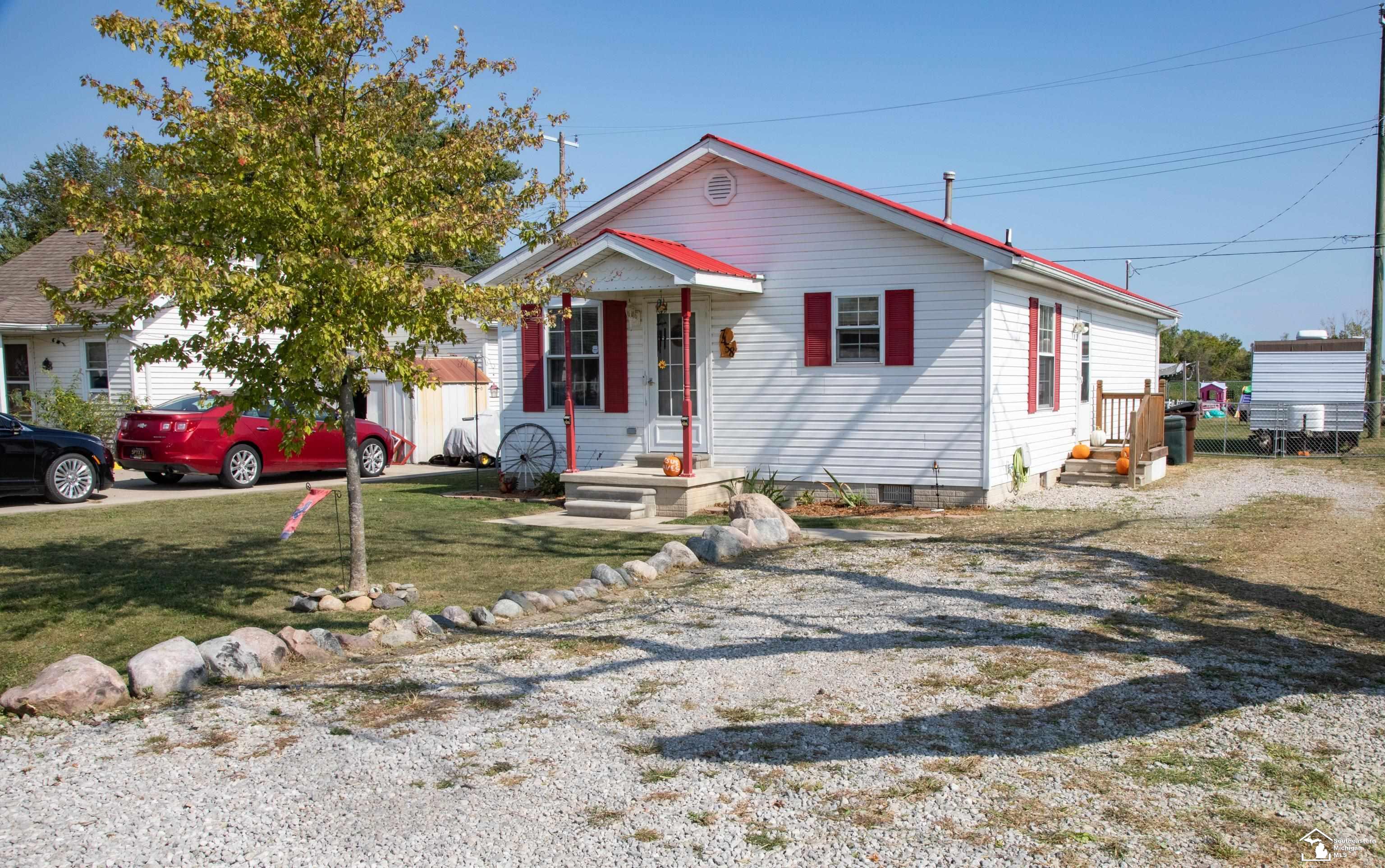 Homes for sale in Newport, MI | 7458 Swan Creek Rd, Newport, MI 48166 | MLS# 50189104