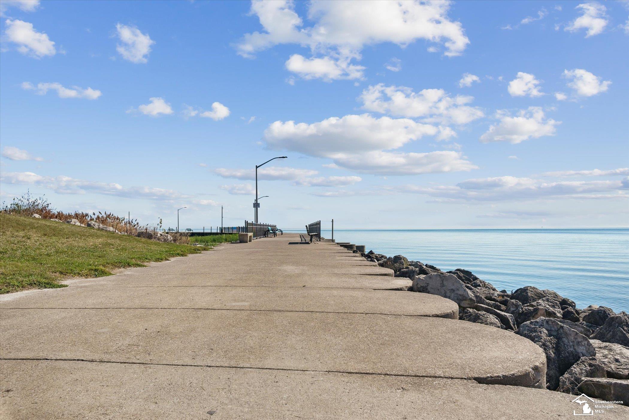 Homes for sale in Luna Pier, MI | 216 Beachwalk Trl, Luna Pier, MI 48157 | MLS# 50189118