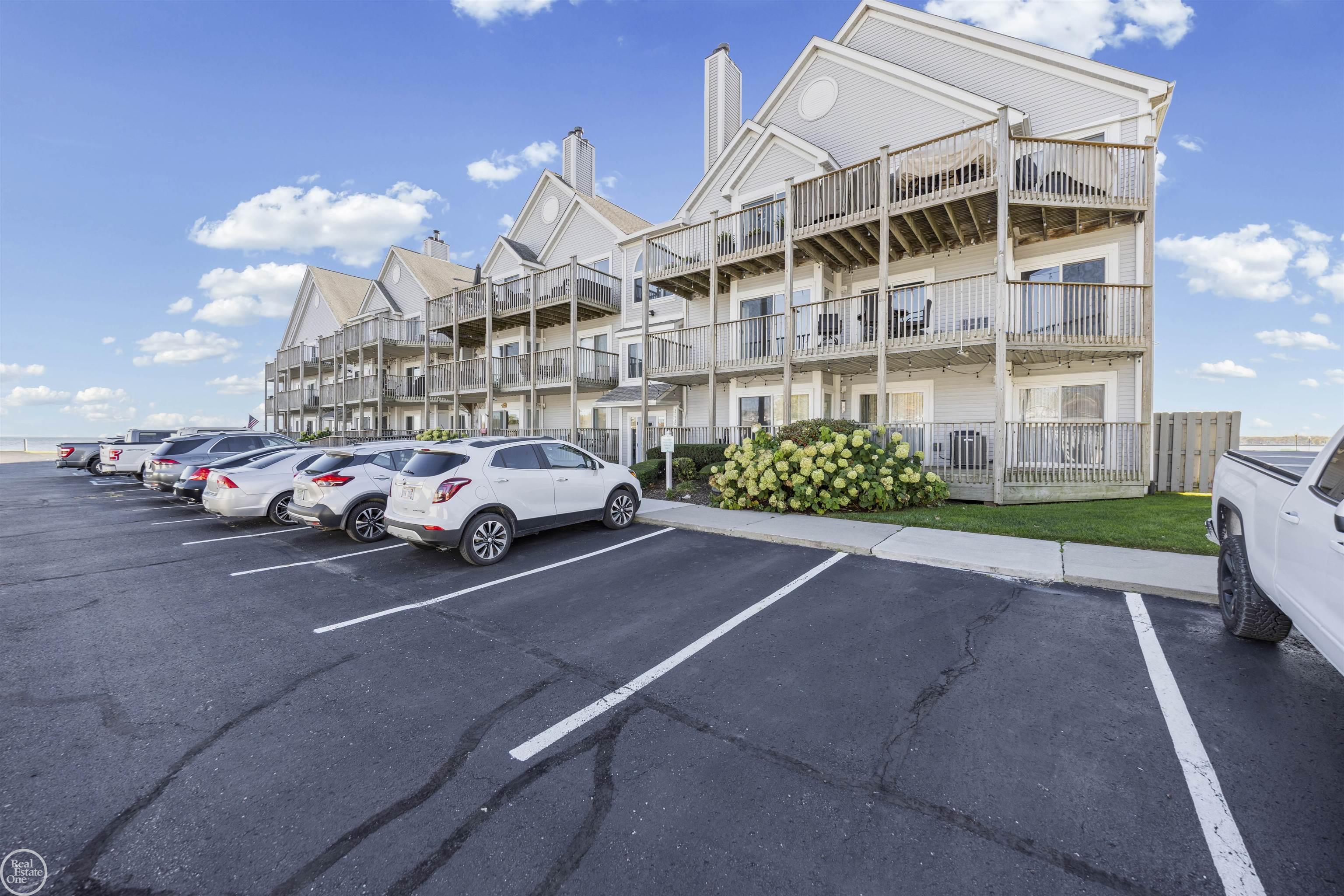 Homes for sale in Harrison Twp, MI | 37530 Jefferson, #303 Ave #303, Harrison Twp, MI 48045 | MLS# 50189148