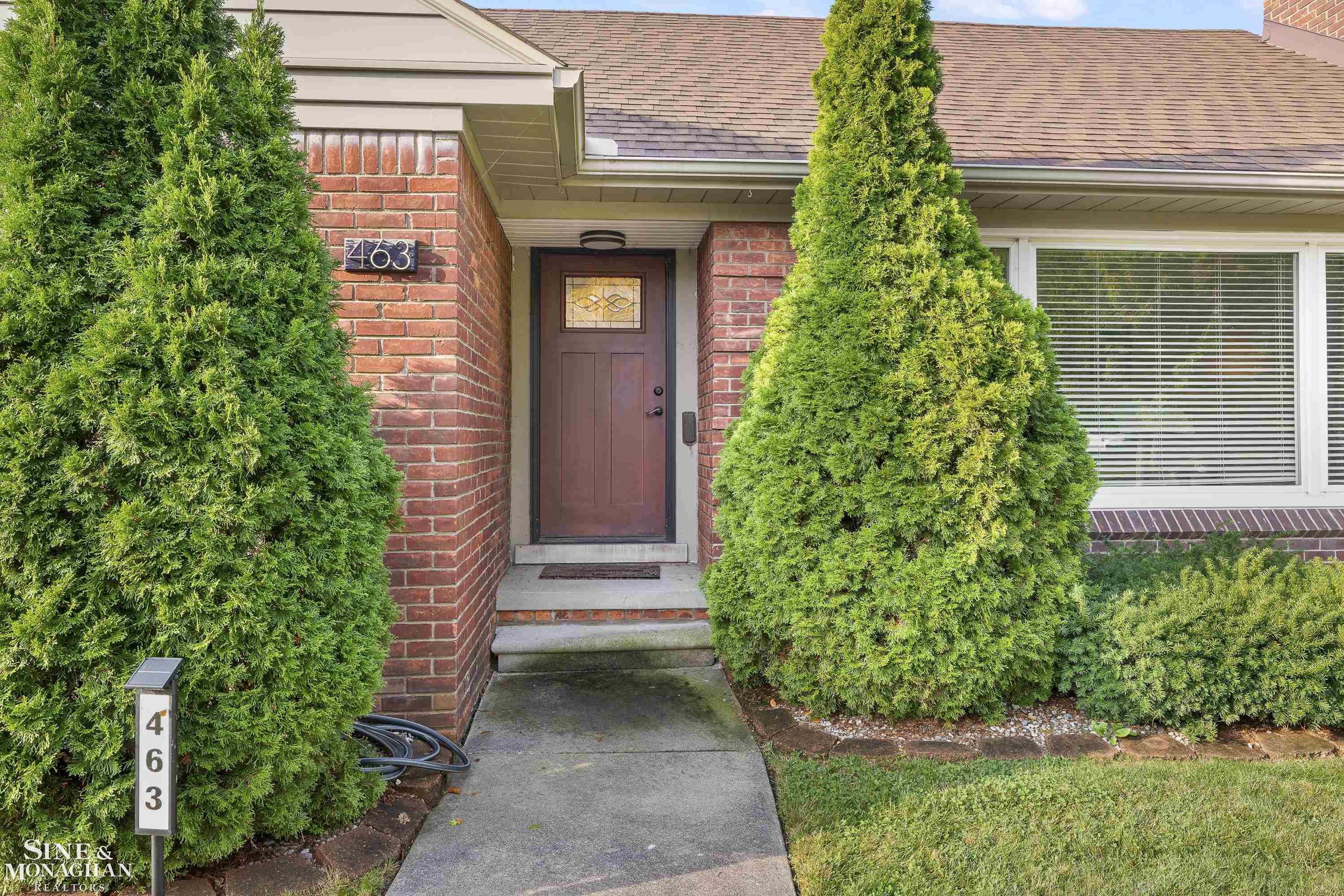 Homes for sale in Grosse Pointe Farms, MI | 463 Lexington Rd, Grosse Pointe Farms, MI 48236 | MLS# 50189288