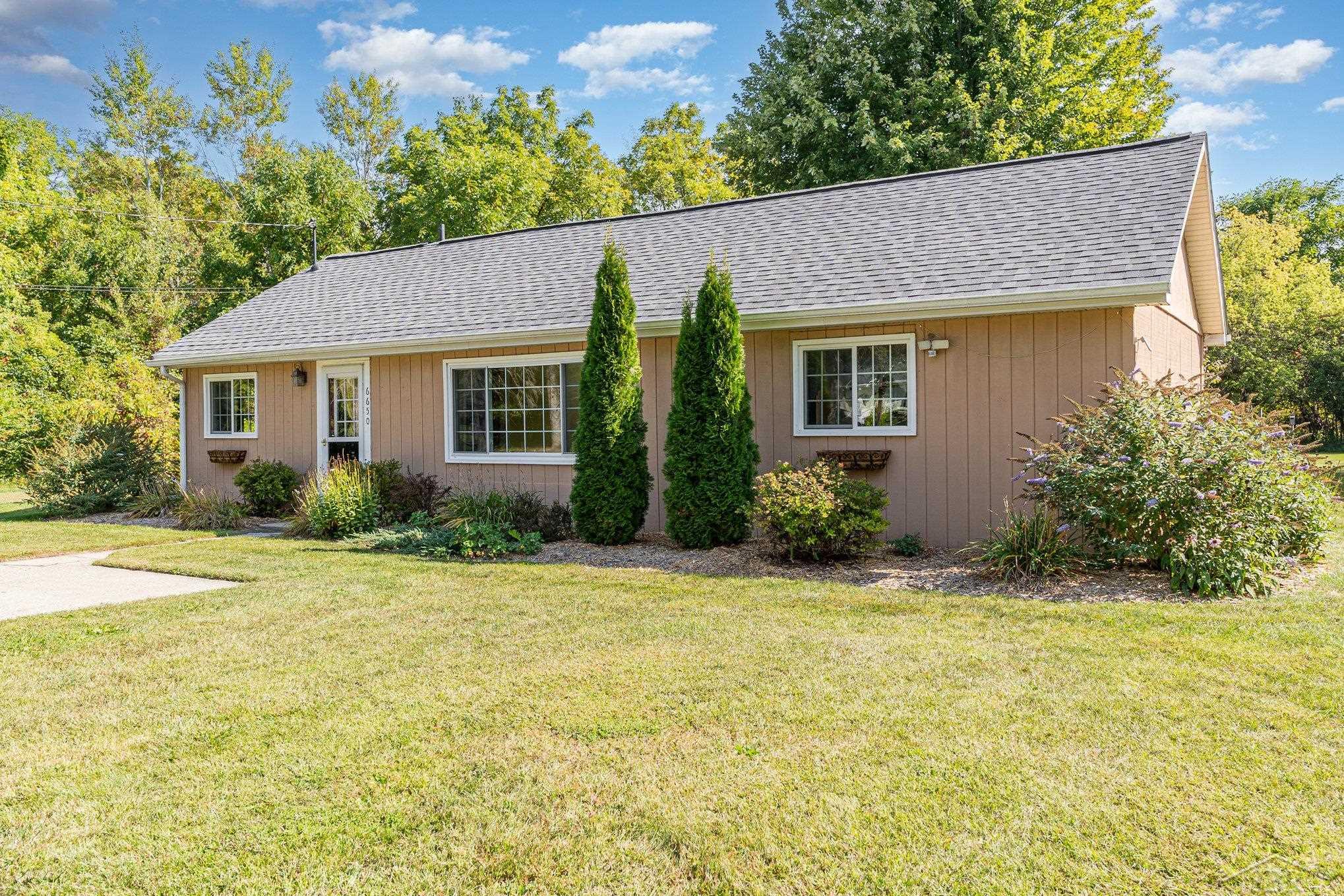 Homes for sale in Saginaw, MI | 6650 Radewahn Rd, Saginaw, MI 48604 | MLS# 50189412