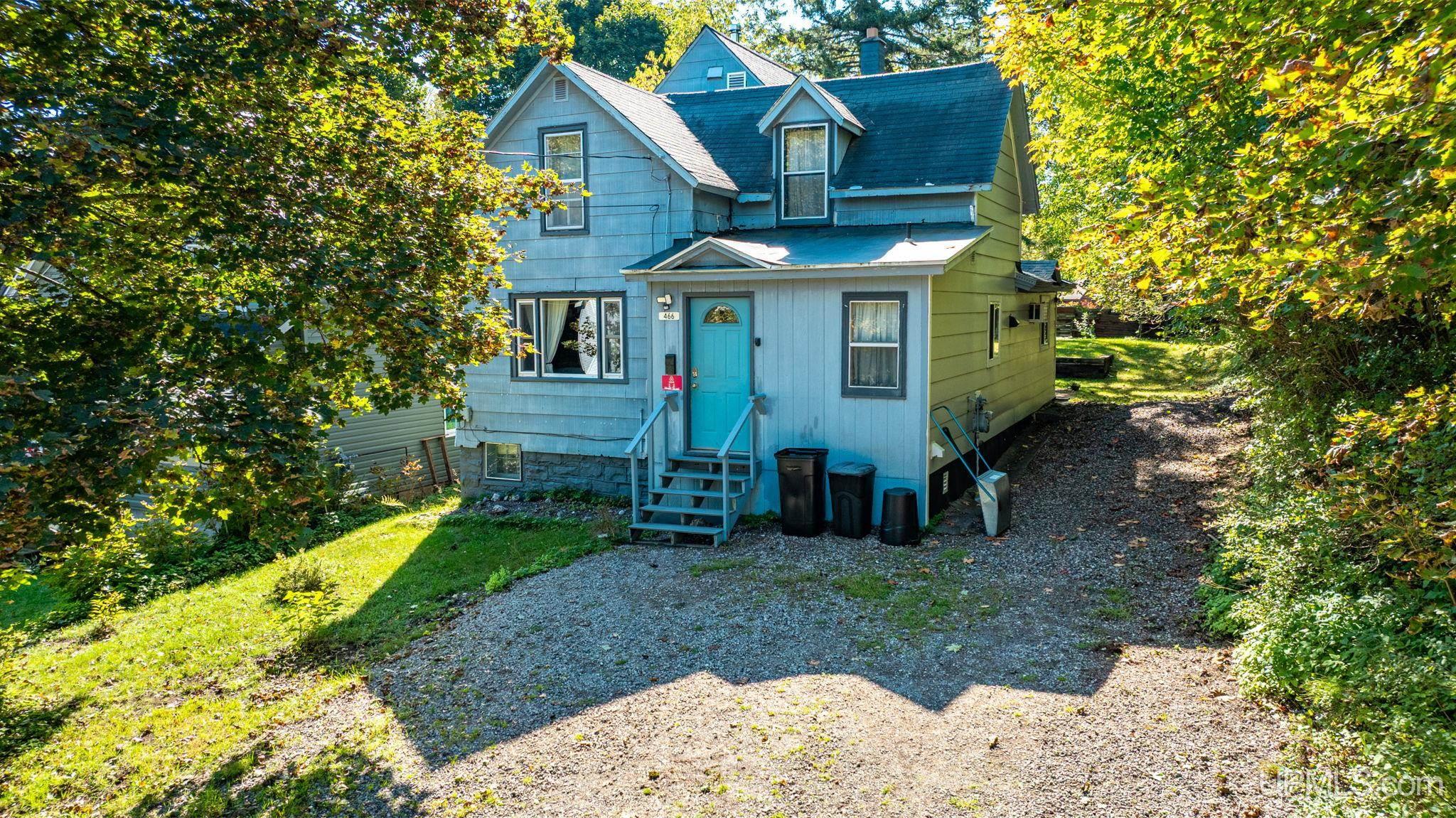 Homes for sale in Lake Linden, MI | 466 Poplar St, Lake Linden, MI 49945 | MLS# 50189690