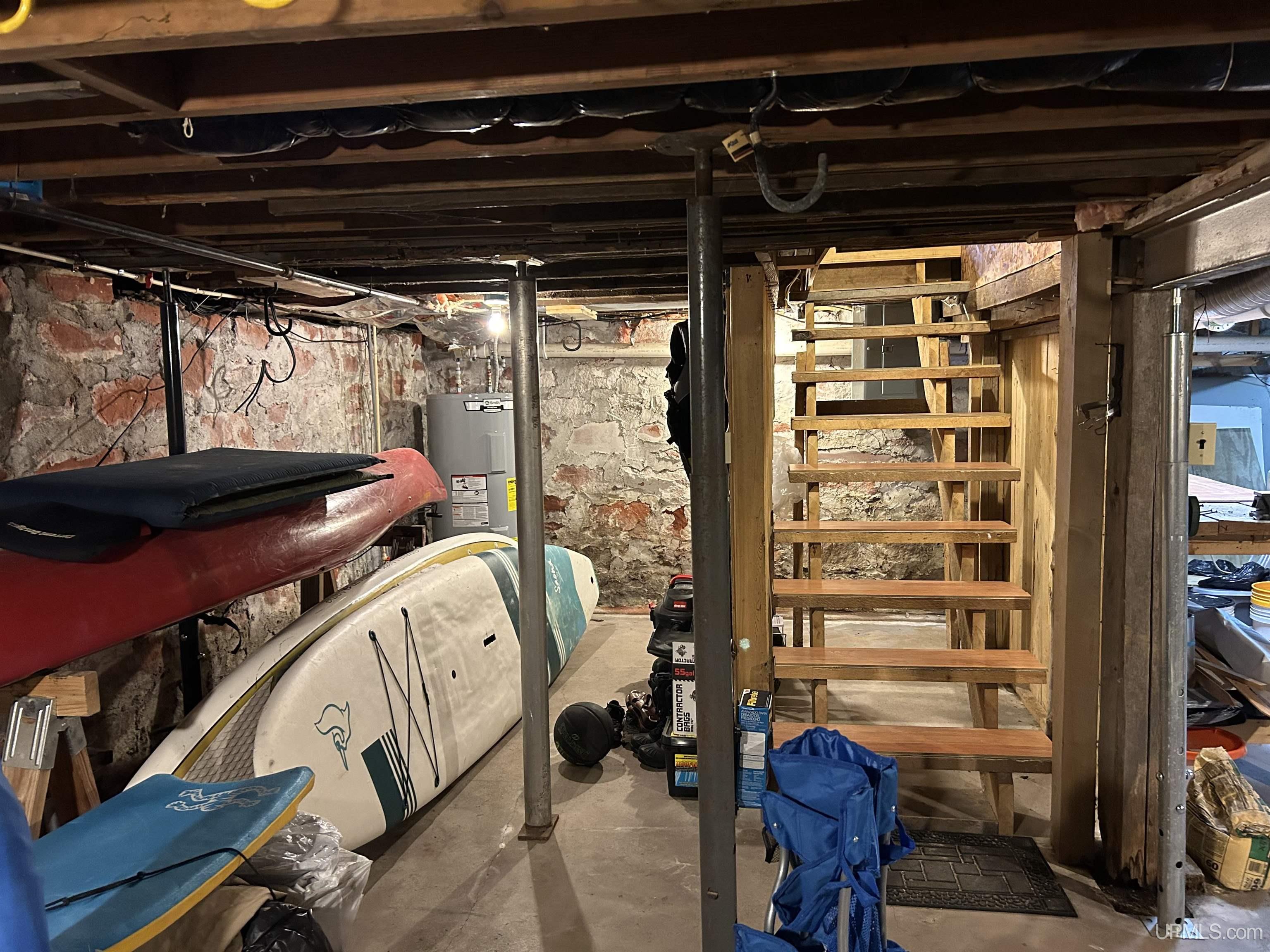 Homes for sale in Lake Linden, MI | 466 Poplar St, Lake Linden, MI 49945 | MLS# 50189690