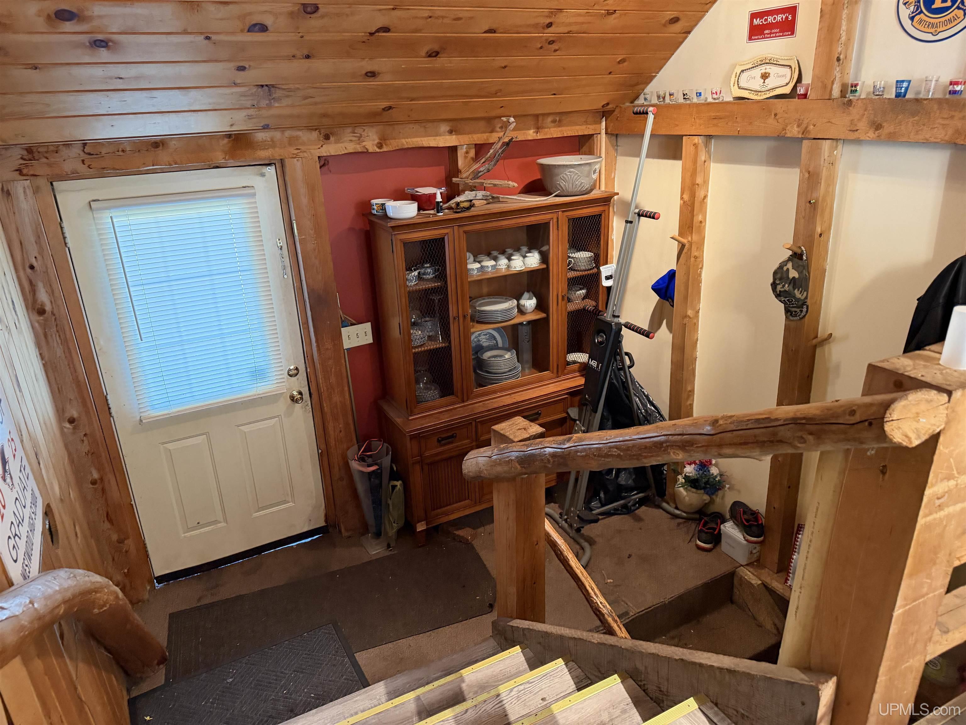 Homes for sale in Calumet, MI | 56714 Rockland St, Calumet, MI 49913 | MLS# 50189850