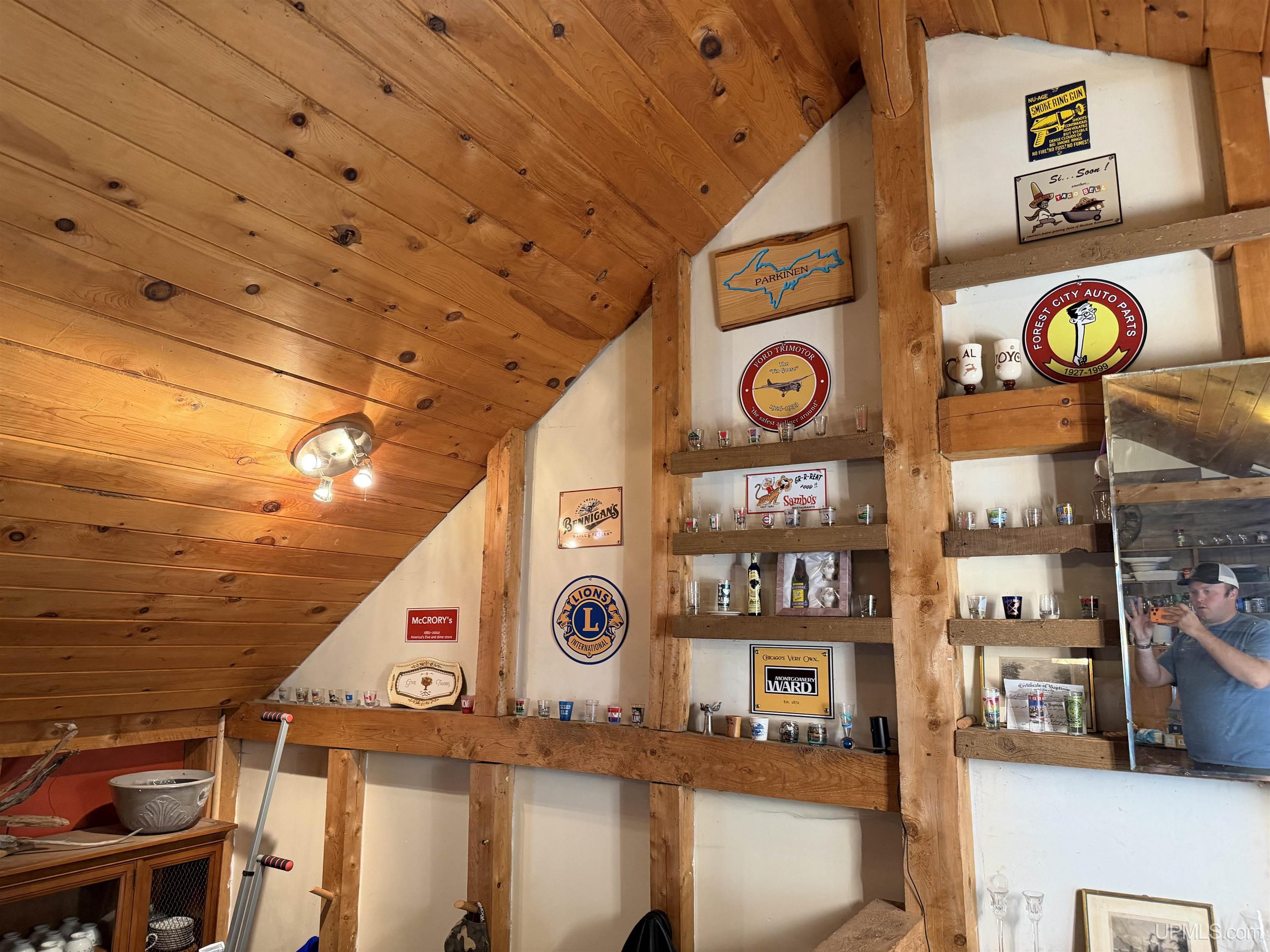 Homes for sale in Calumet, MI | 56714 Rockland St, Calumet, MI 49913 | MLS# 50189850