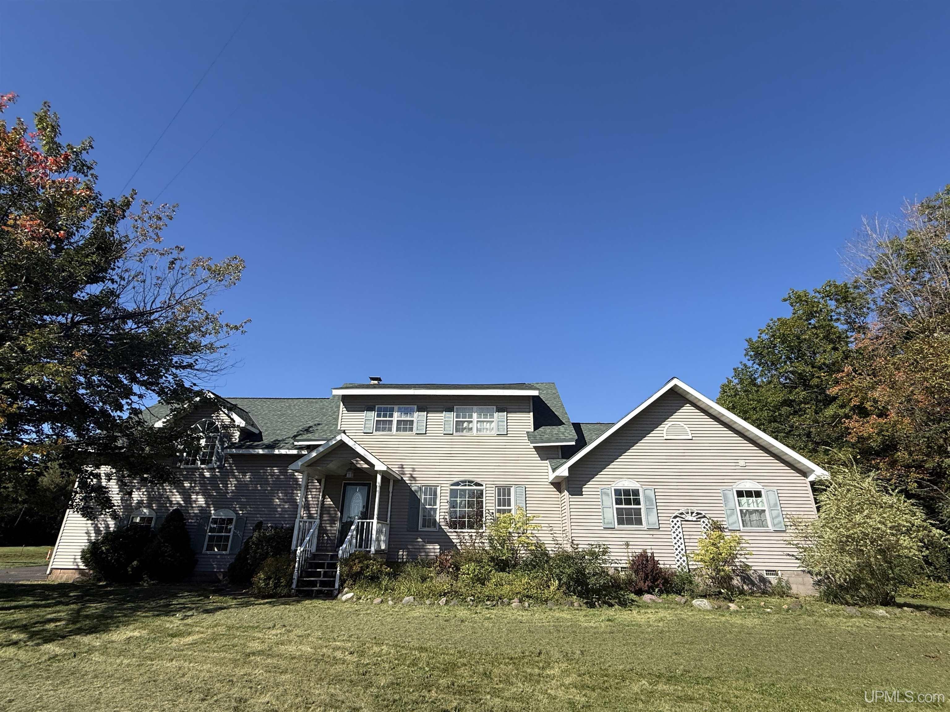 Homes for sale in Wakefield, MI | 105 Indianhead Road Road, Wakefield, MI 49968 | MLS# 50189919