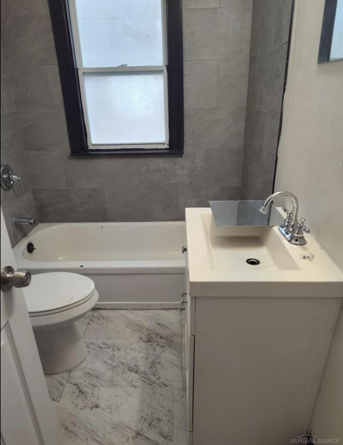 Homes for sale in Detroit, MI | 9401 Ravenswood St, Detroit, MI 48204 | MLS# 50189928