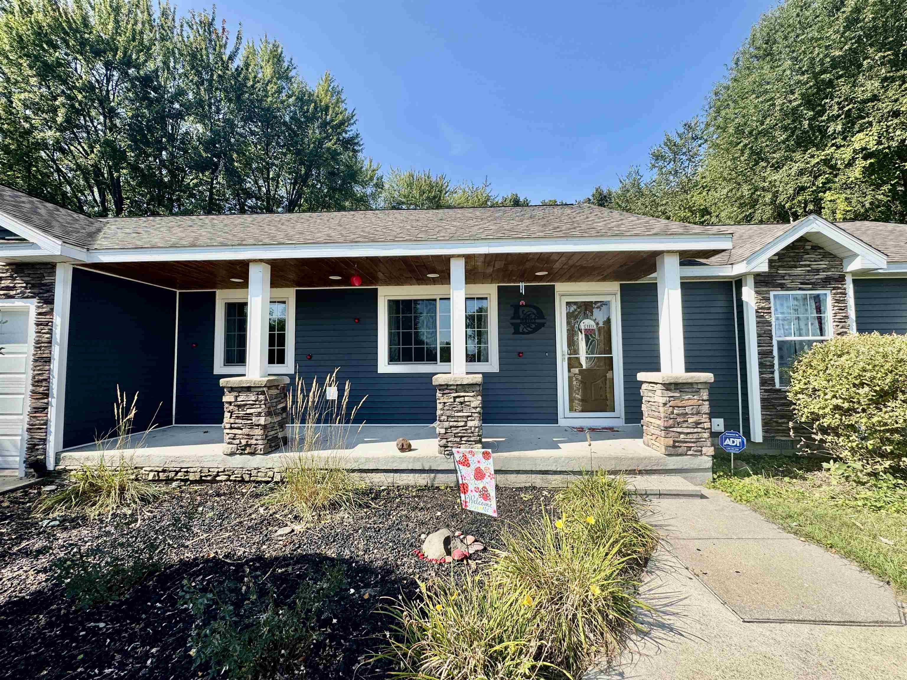 Homes for sale in Pinconning, MI | 5495 N Shore Rd, Pinconning, MI 48650 | MLS# 50190046